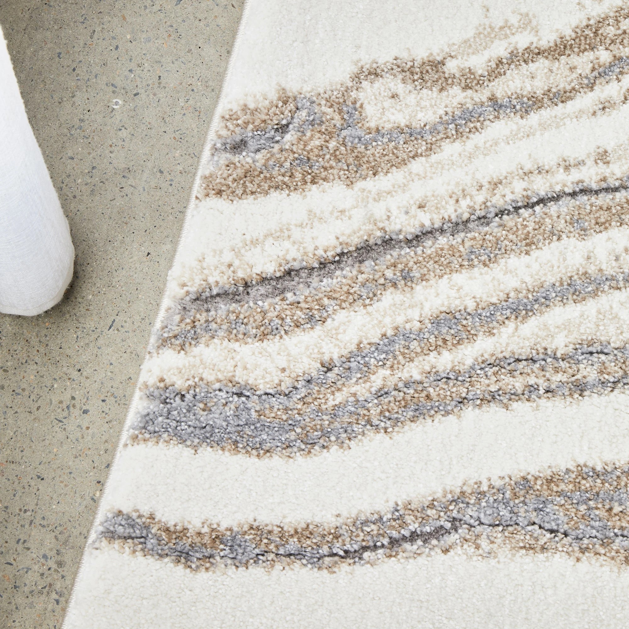 4 Common Ground Rugs Stonefall 333 400x300cm - Extra Extra Large Pet Friendly Floor Rug - White, 4 of 7