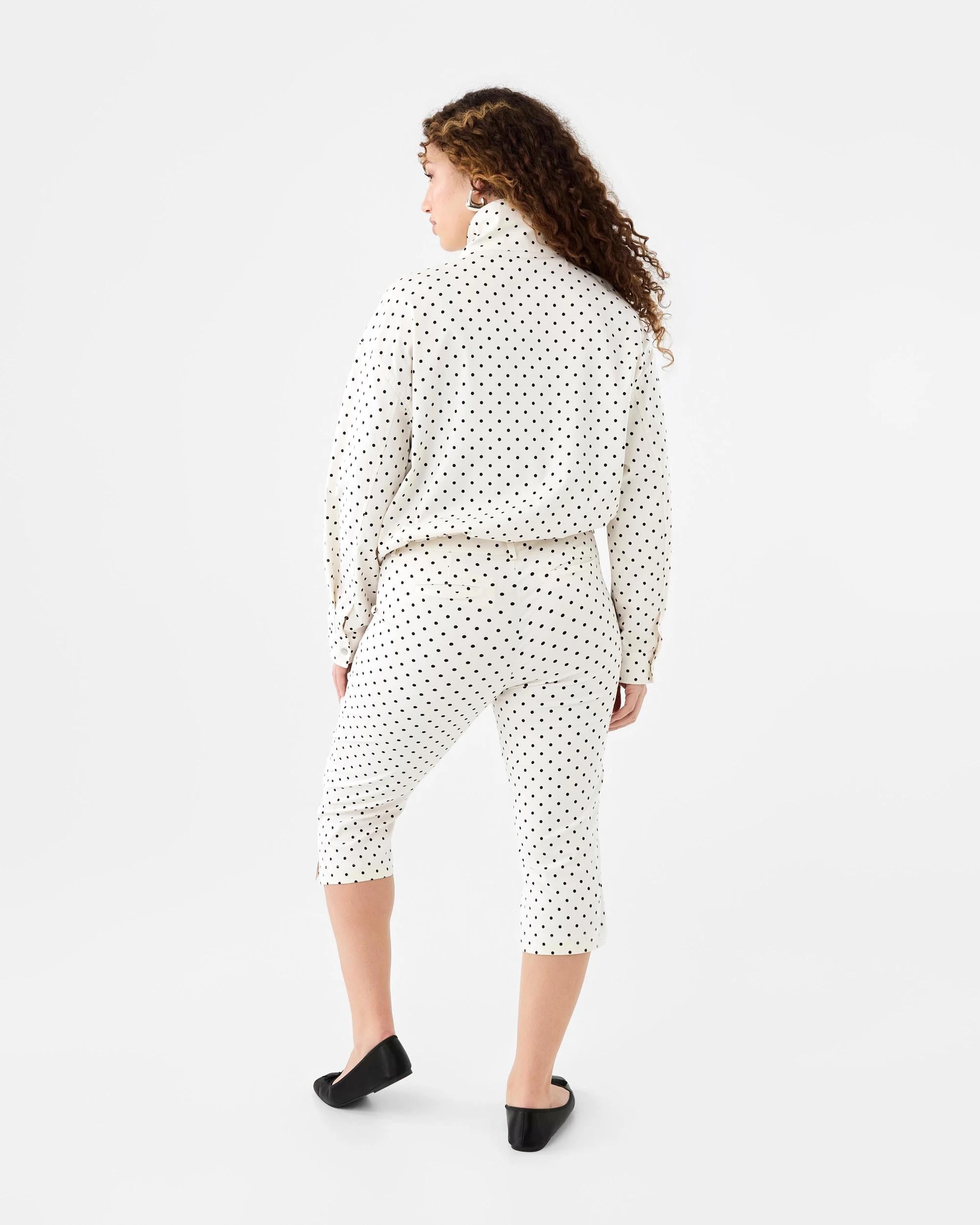 4 Spot Funnel Neck Jacket White Dot, 4 of 10