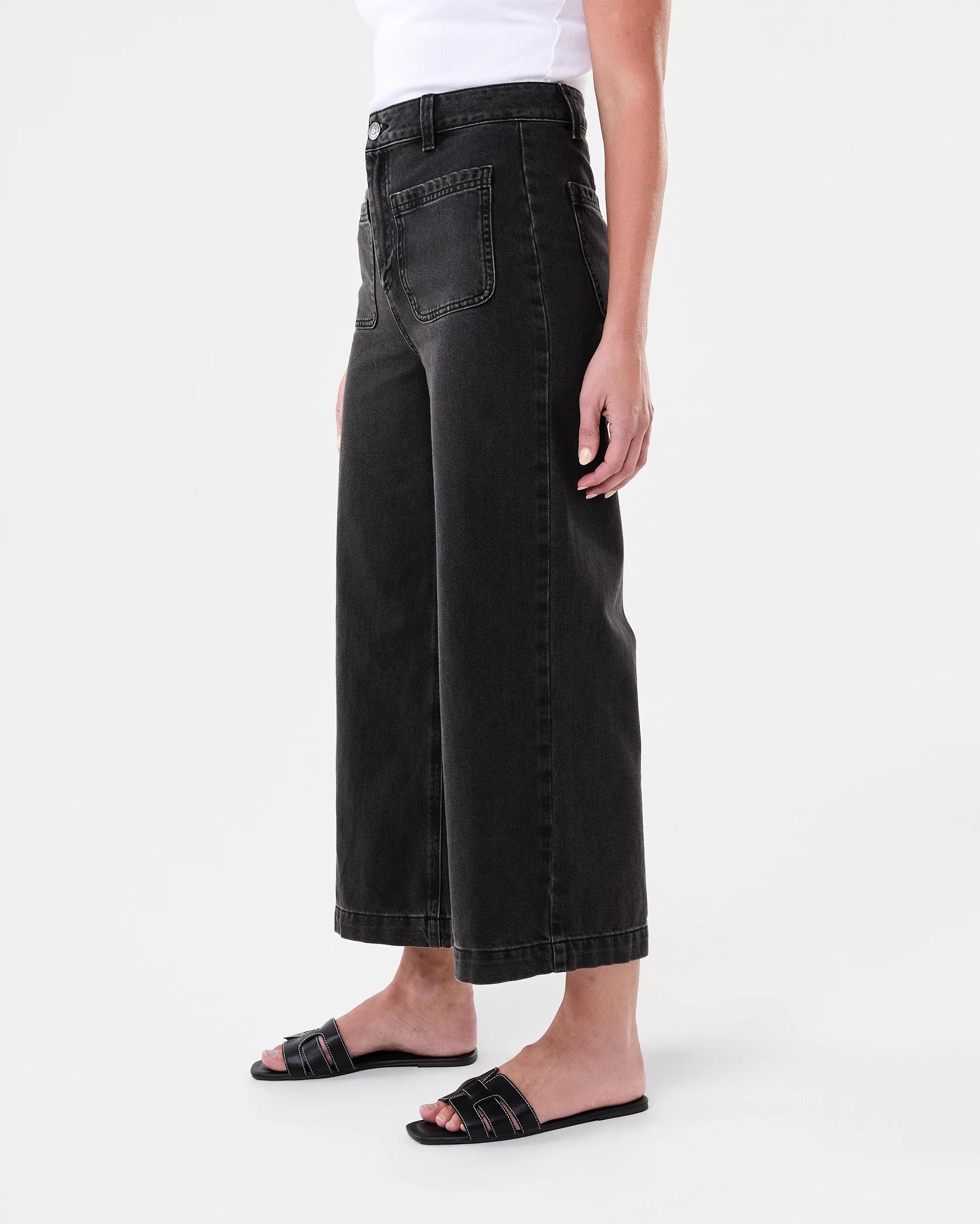2 Cropped Wide Leg Jeans Black Wash, 2 of 8