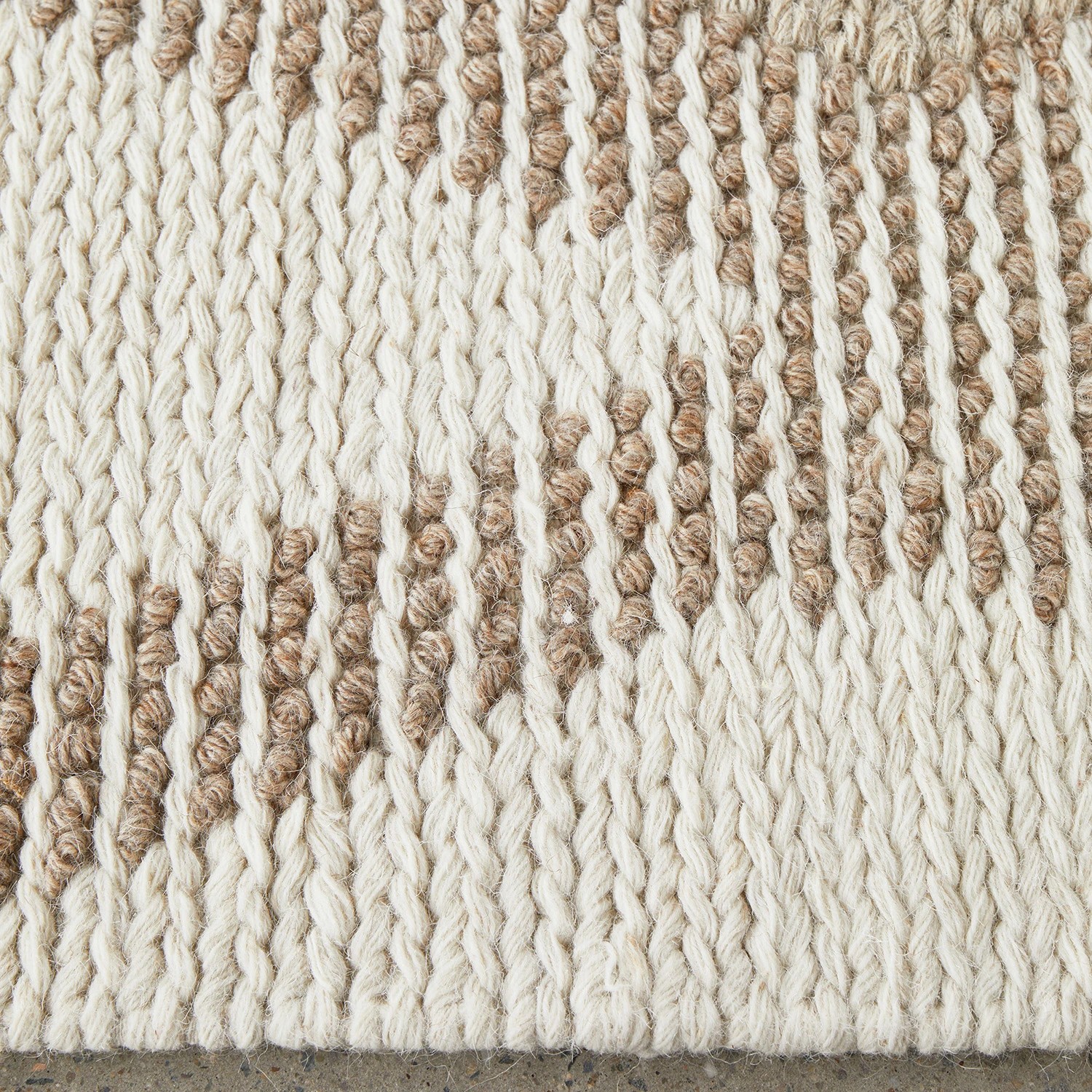 5 Common Ground Rugs Camden Shelly 225x155cm - Medium Hand Woven Floor Rug - Beige, 5 of 6