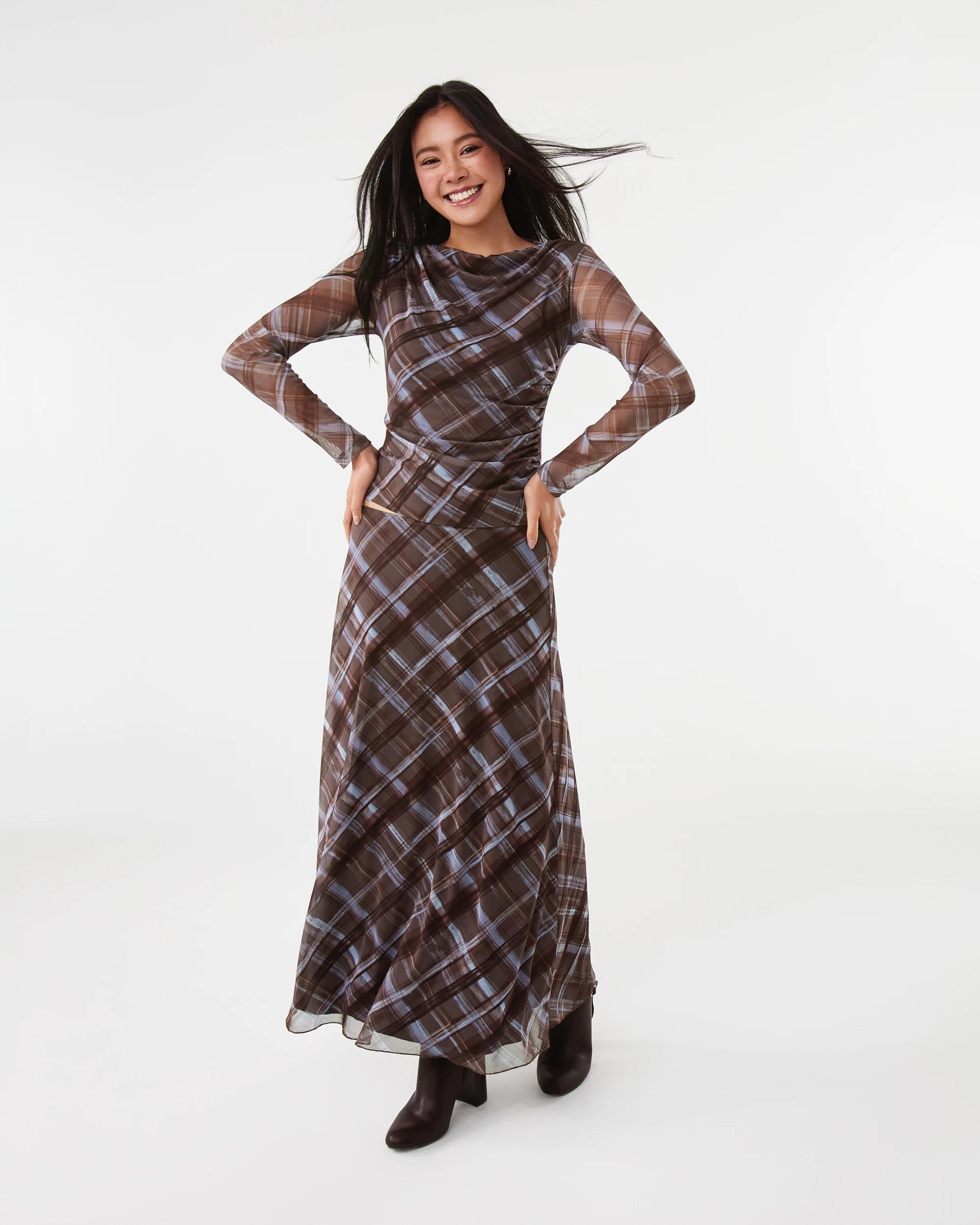 2 Check Mesh Maxi Skirt Choc Chk, 2 of 9
