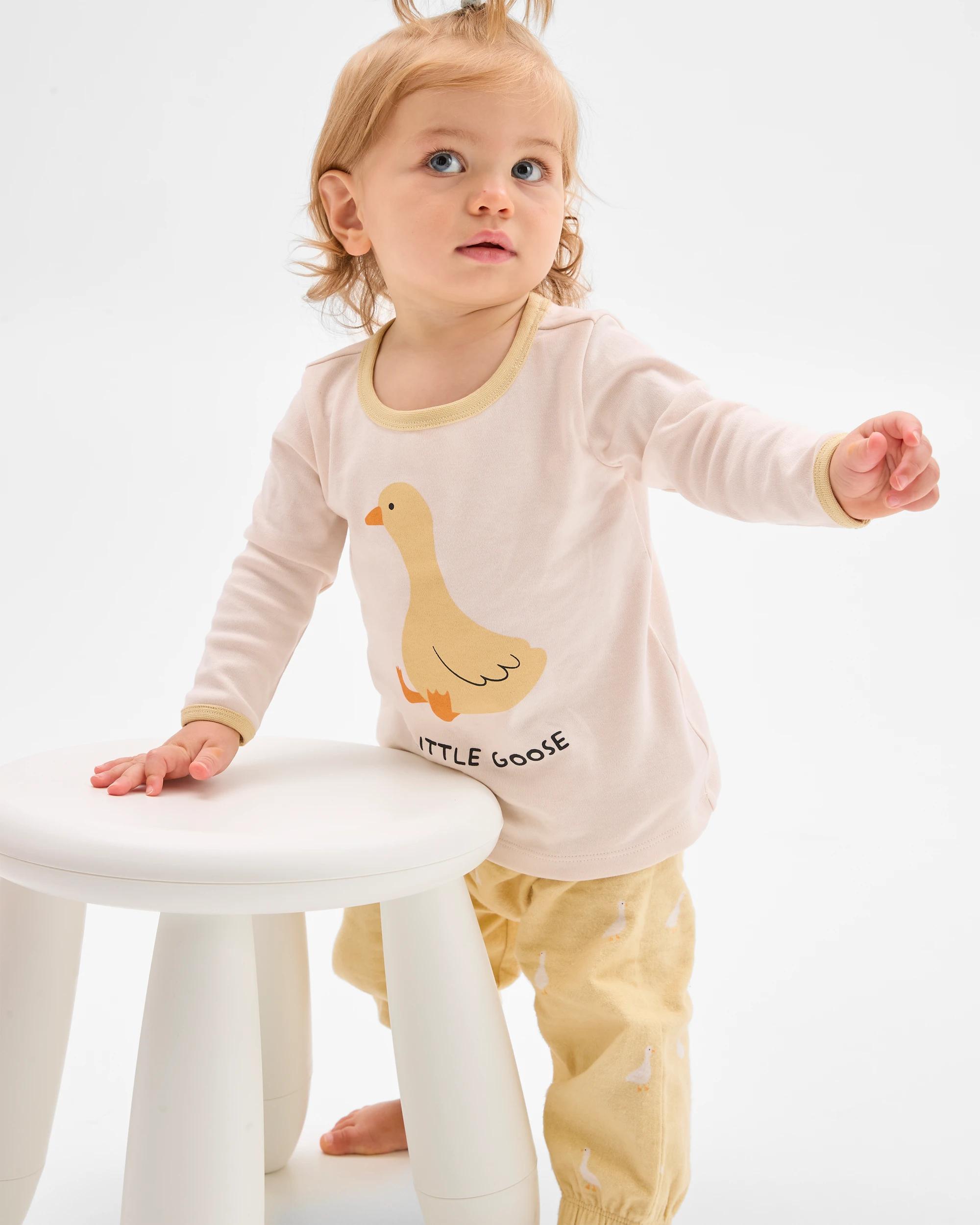 2 Target Baby Baby Organic Cotton Knit Top and Flannel Pants Pyjama Set GOOSE, 2 of 5