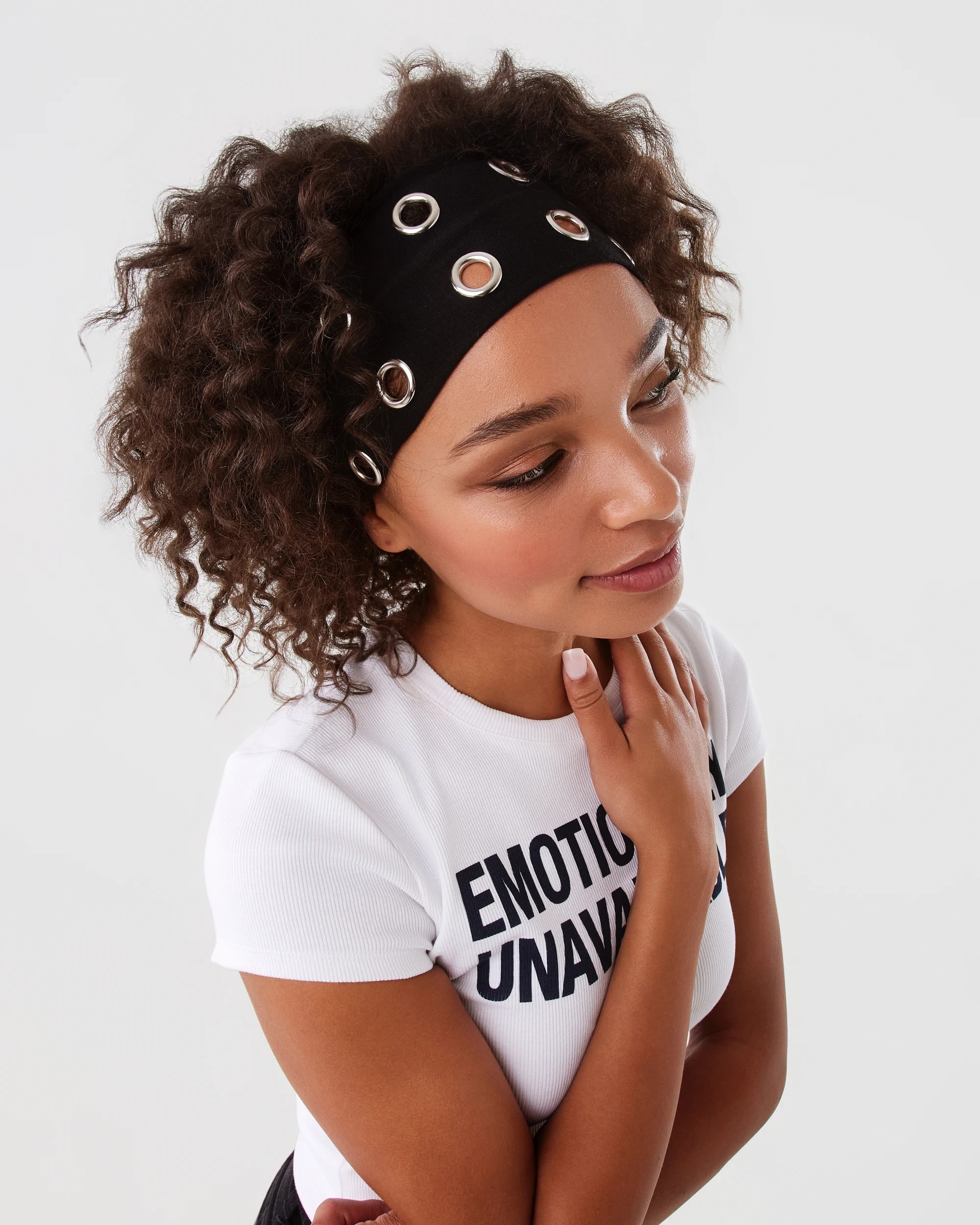 6 Eyelet Stretch Headband - Black, 6 of 8