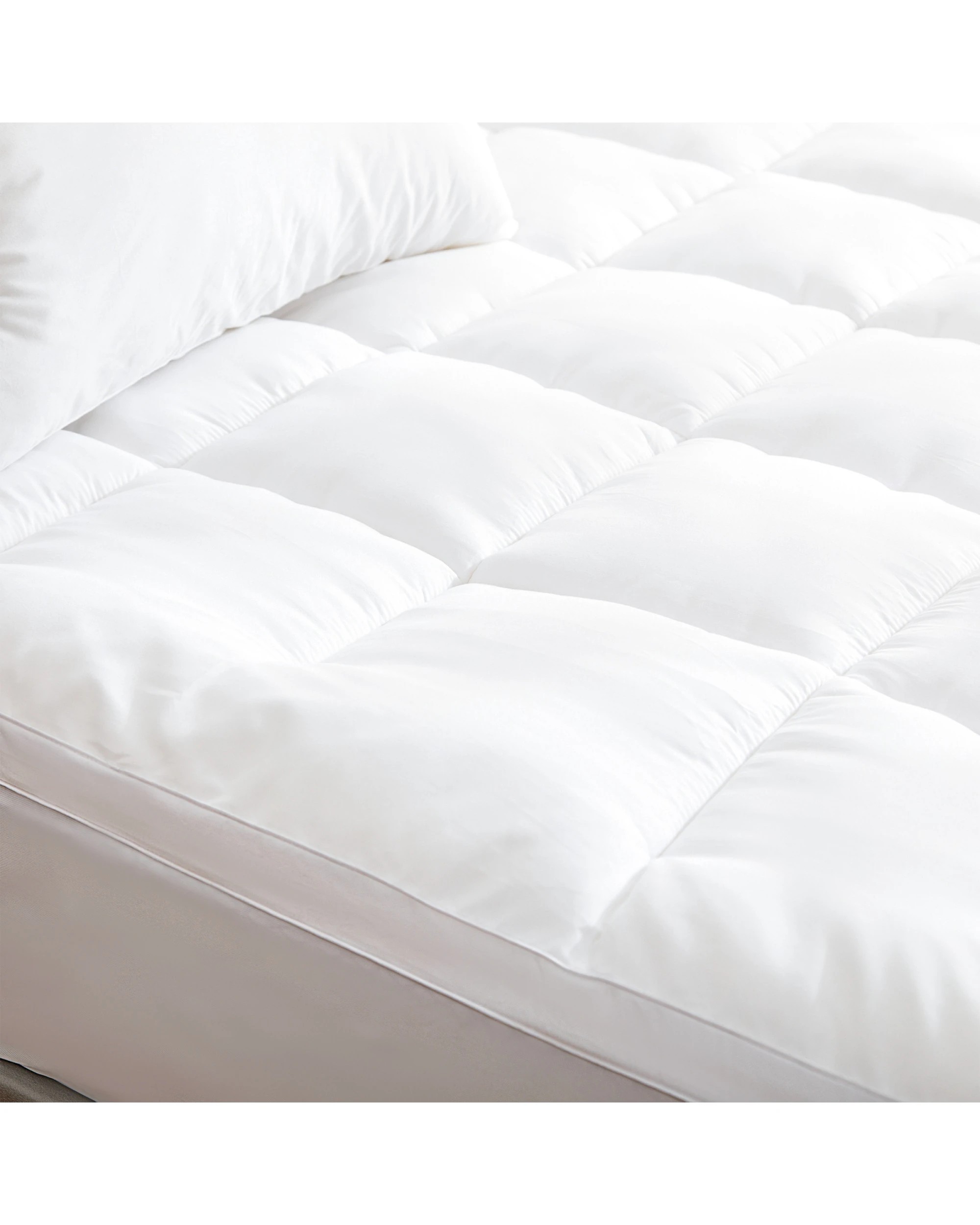 3 Hacienda Hypoallergenic, Antibacterial w/ 100% Microfiber filling Mattress Topper - KING, 3 of 9