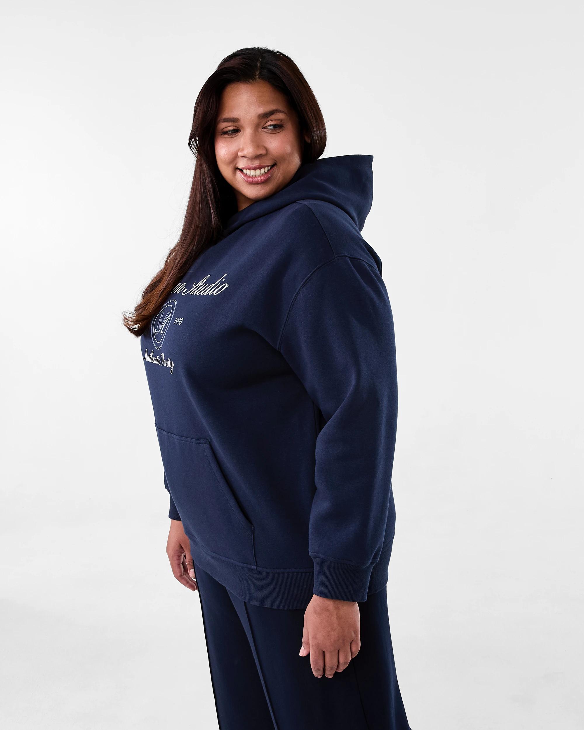 2 Curve Oversized Hoodie Bstnstudio, 2 of 7