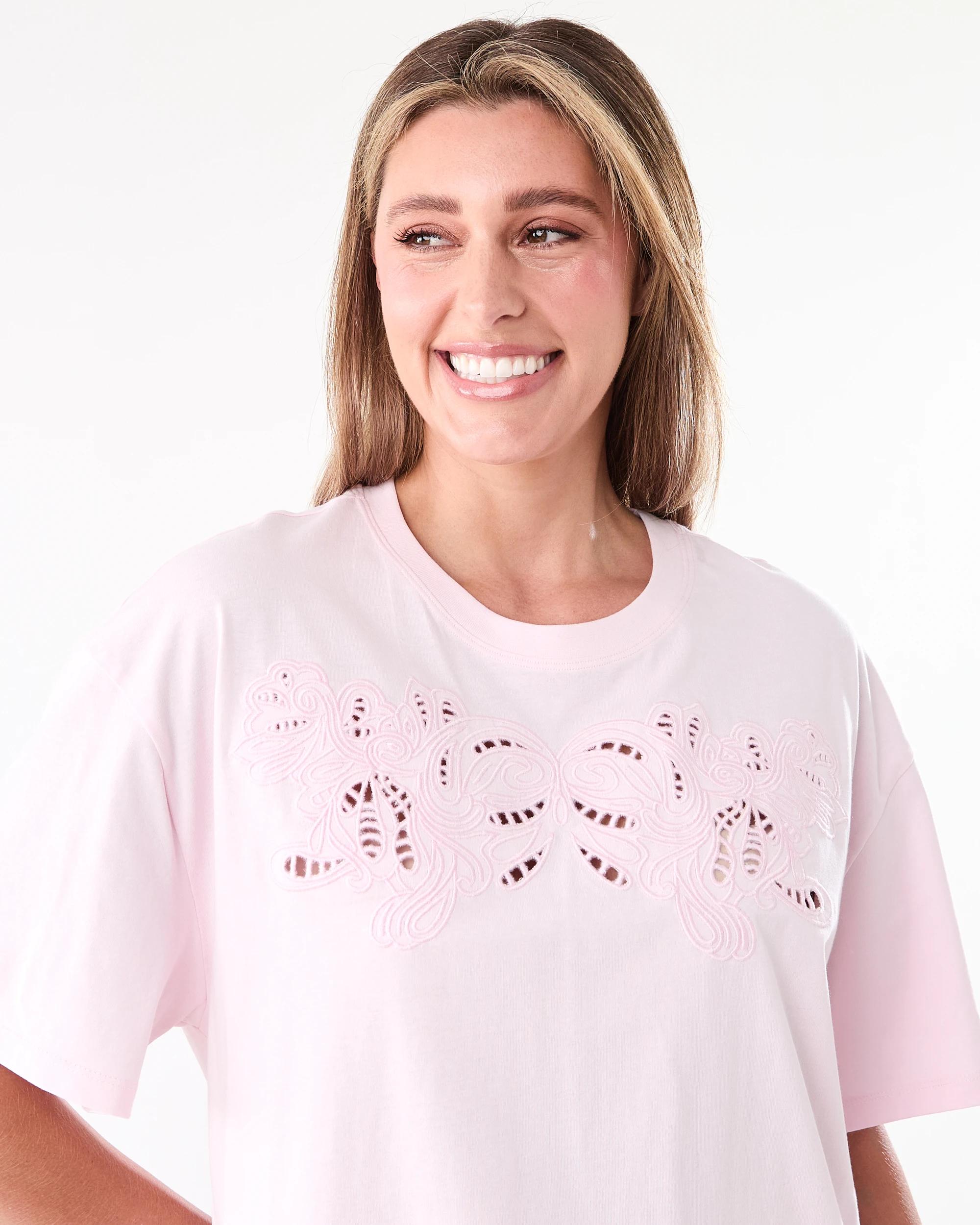4 Short Sleeve Embroidery Detail T-shirt Bllet Pink, 4 of 6