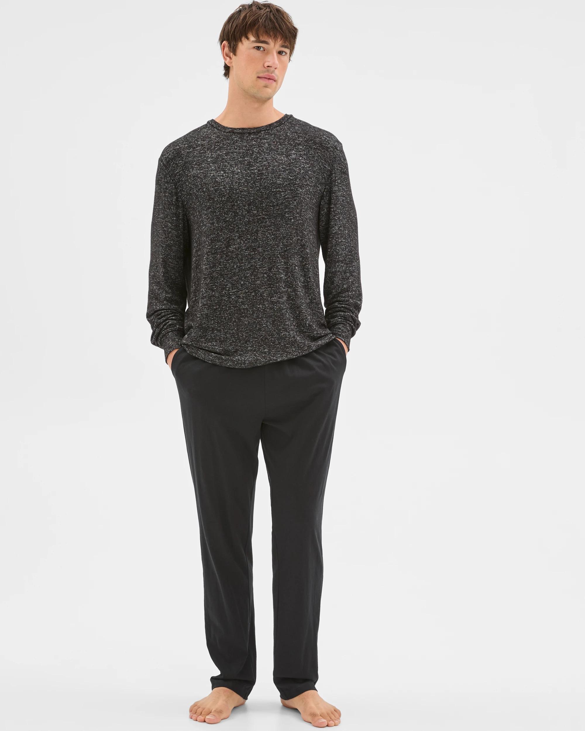1 Maxx Cozy Long Sleeve Sleep Top BLACK, 1 of 8