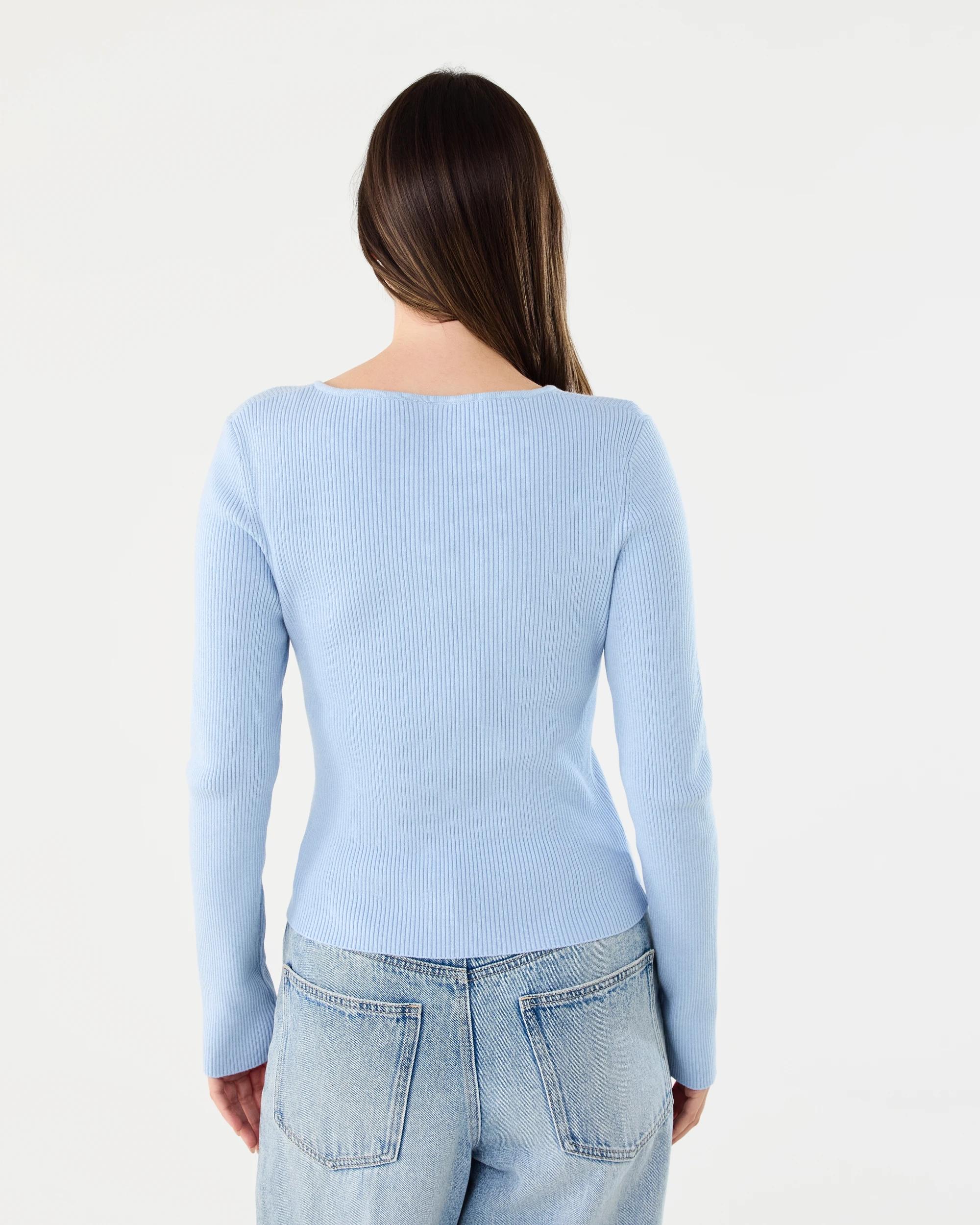 3 Long Sleeve Keyhole Button Top Powd Blue, 3 of 6