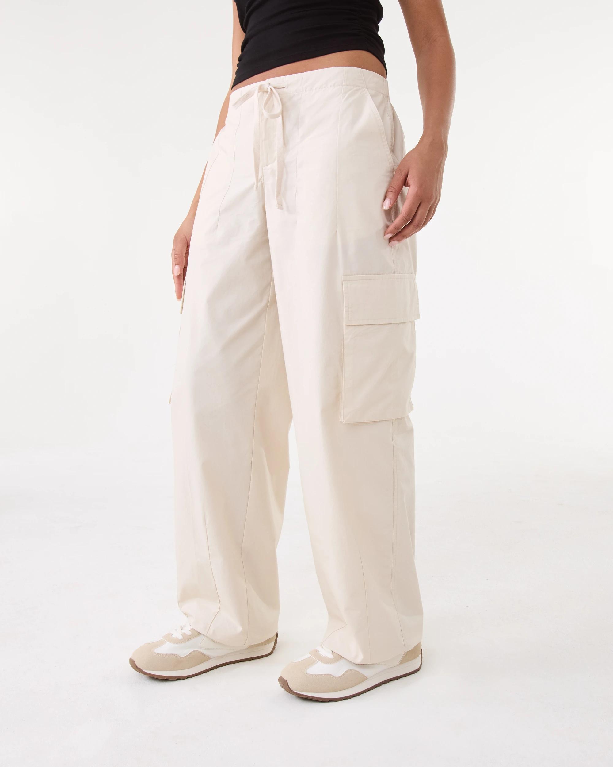 1 Balloon Leg Cargo Pants Bge Rainy, 1 of 7