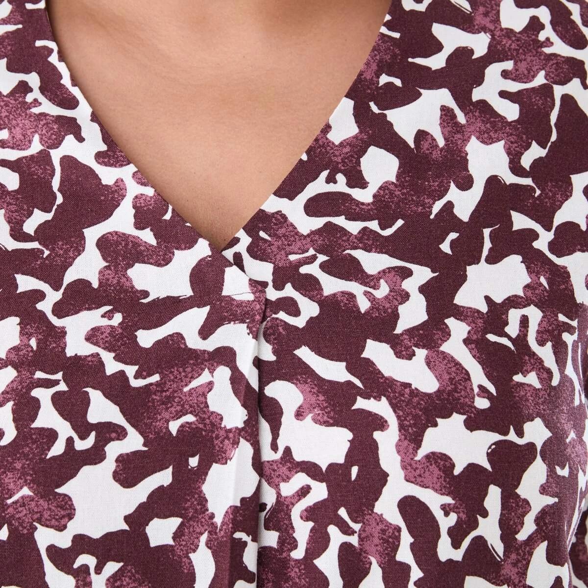5 Curve Short Sleeve Woven Top Abst Ani, 5 of 5