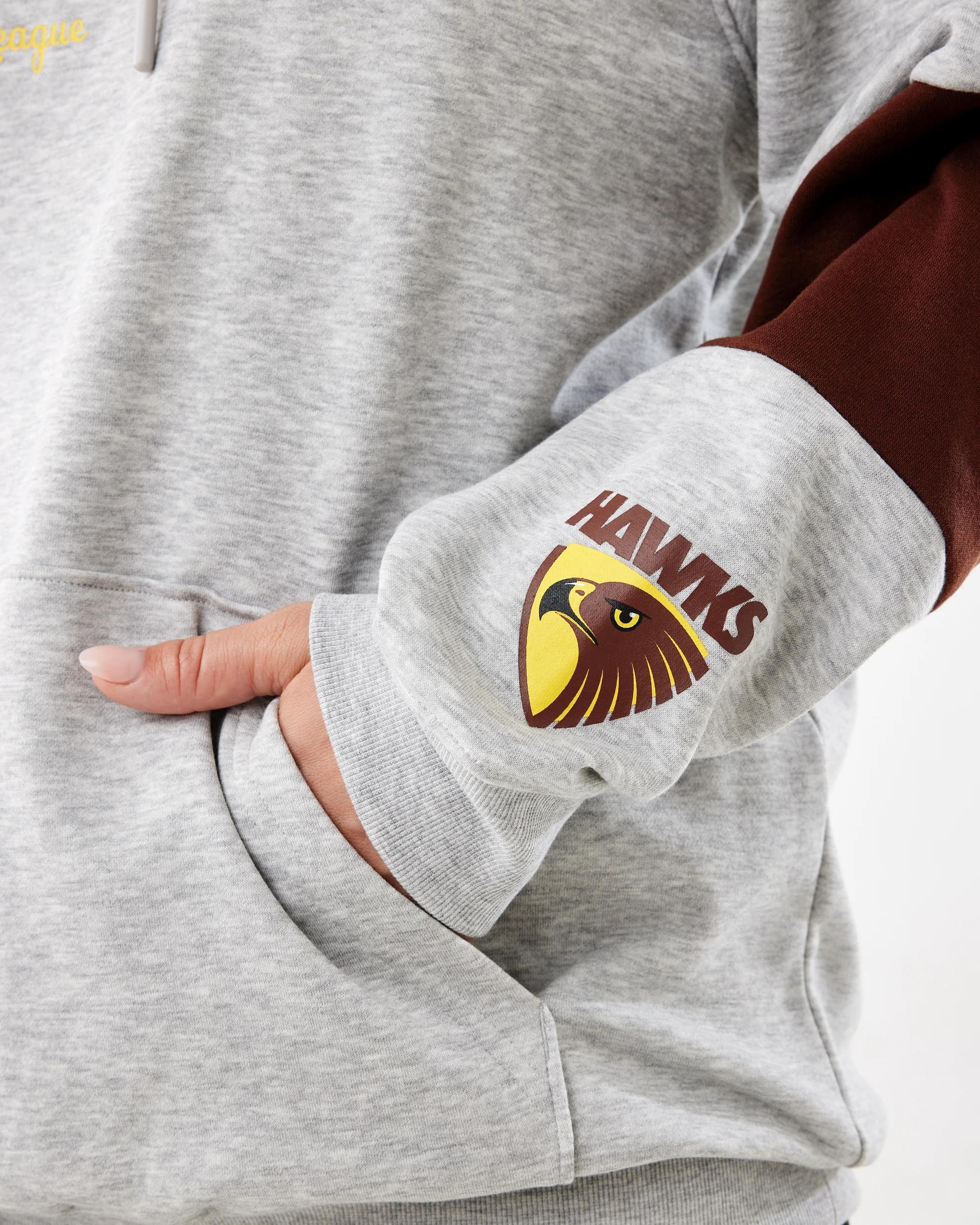 8 Official AFL Adult Hoodie Hawthorn, 8 of 8