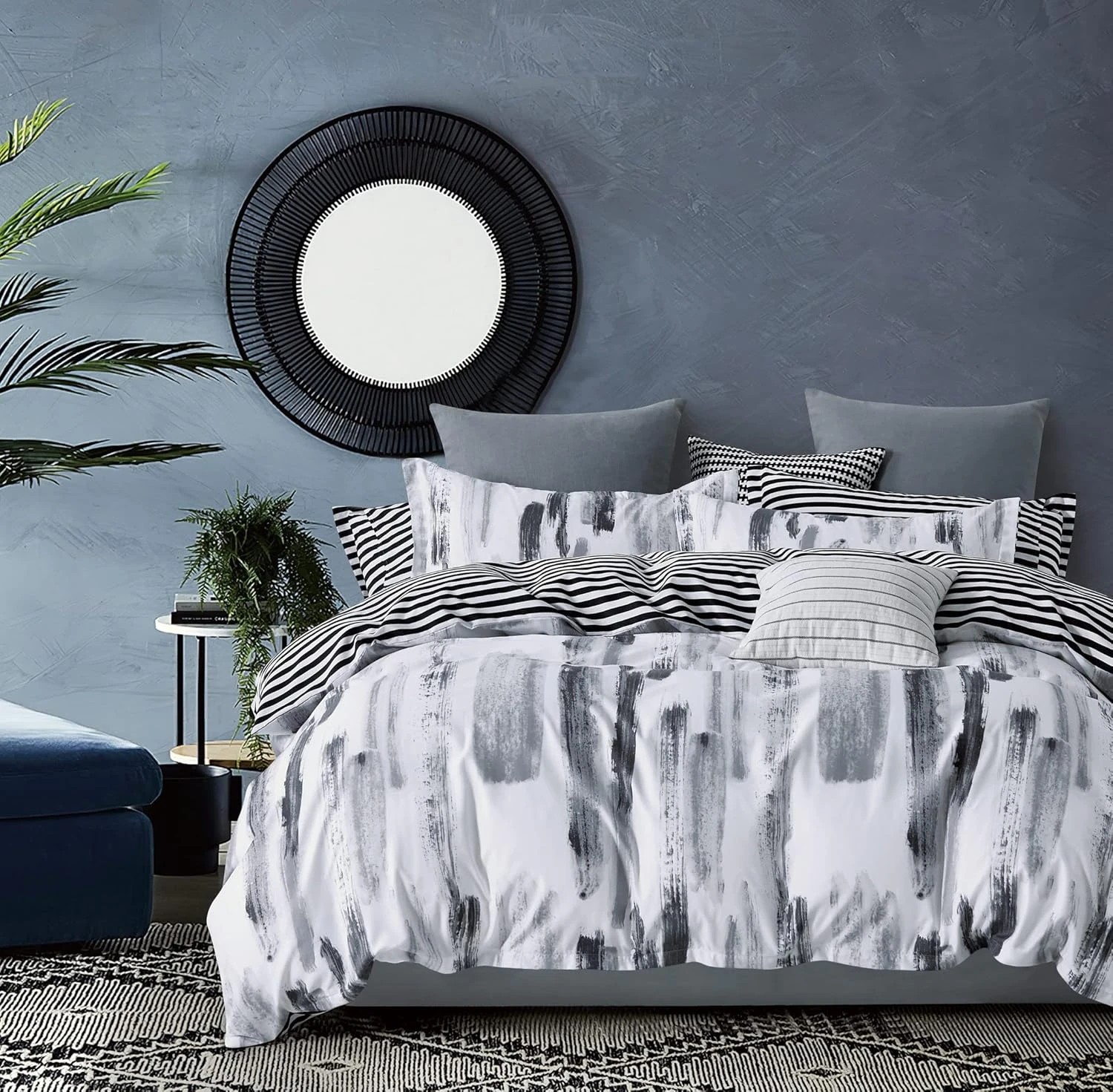 1 CleverPolly Printed Microfibre Reversible Quilt Cover Set - Lucas - Queen Bed, 1 of 6