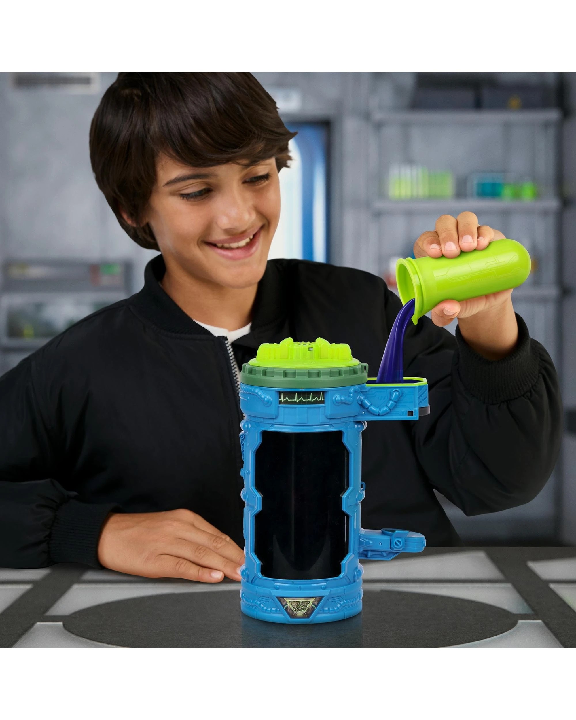 4 MrBeast Lab Mutators Mutation Chamber Hyper Fusion Atomic Earth Panther, 4 of 8