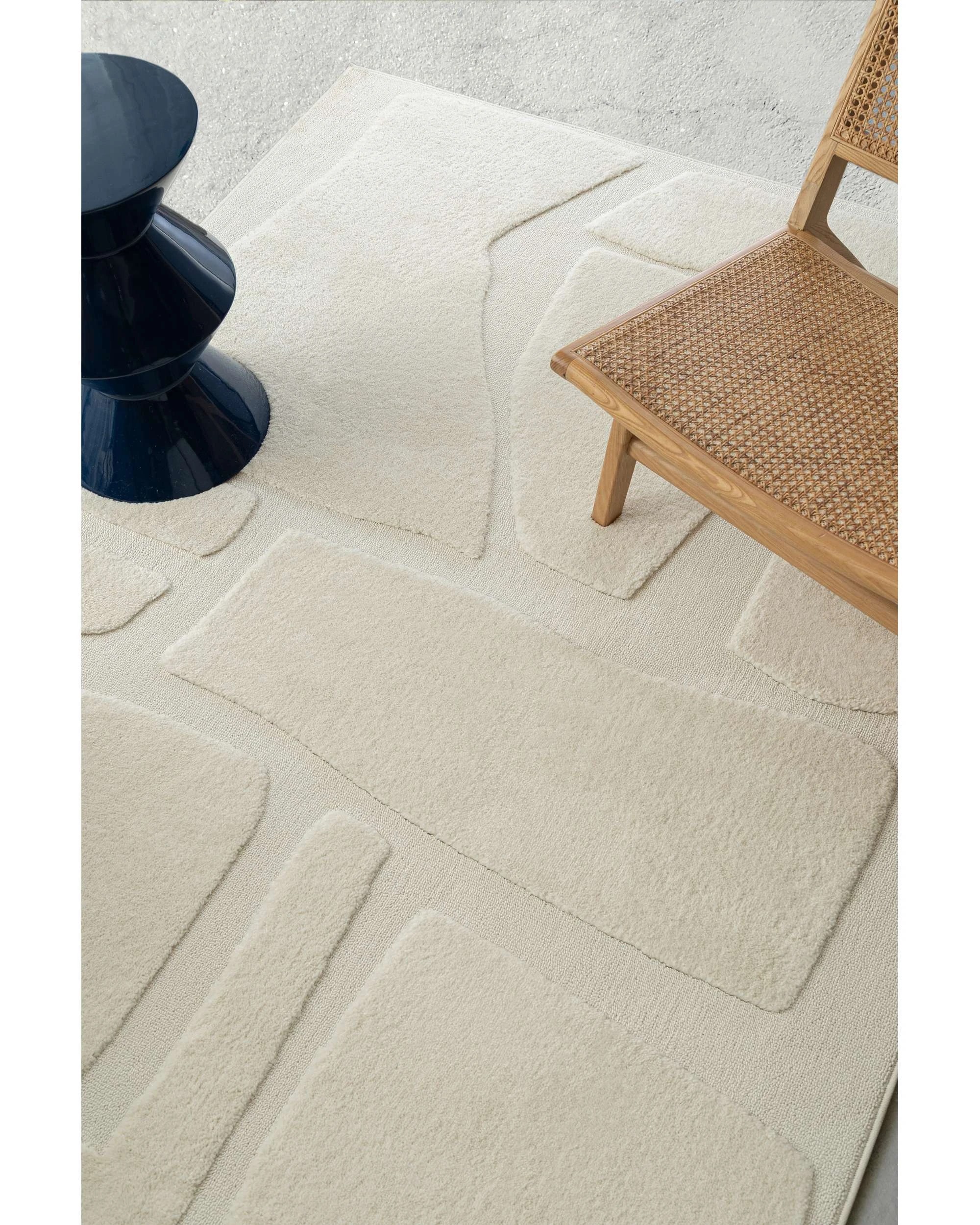 Loopsie Caucasus Mosaic Rug-290cm x 200cm - White - Kmart
