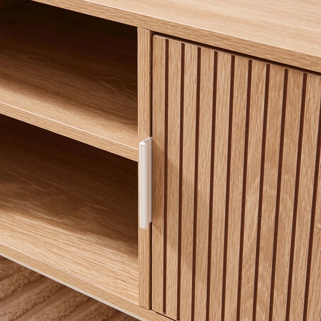 4 Isla Entertainment Unit, 4 of 8