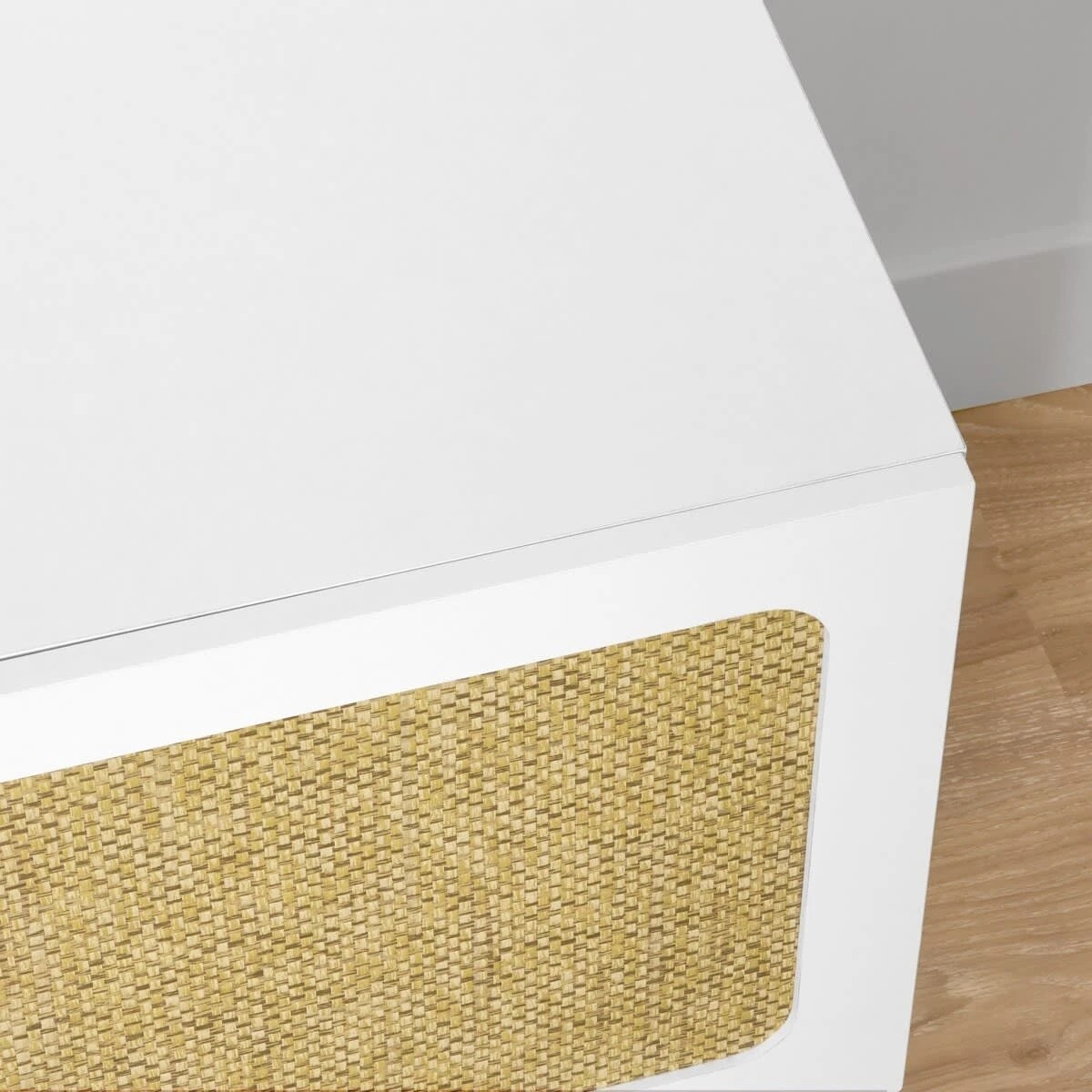 6 Burleigh Entertainment Unit, 6 of 9