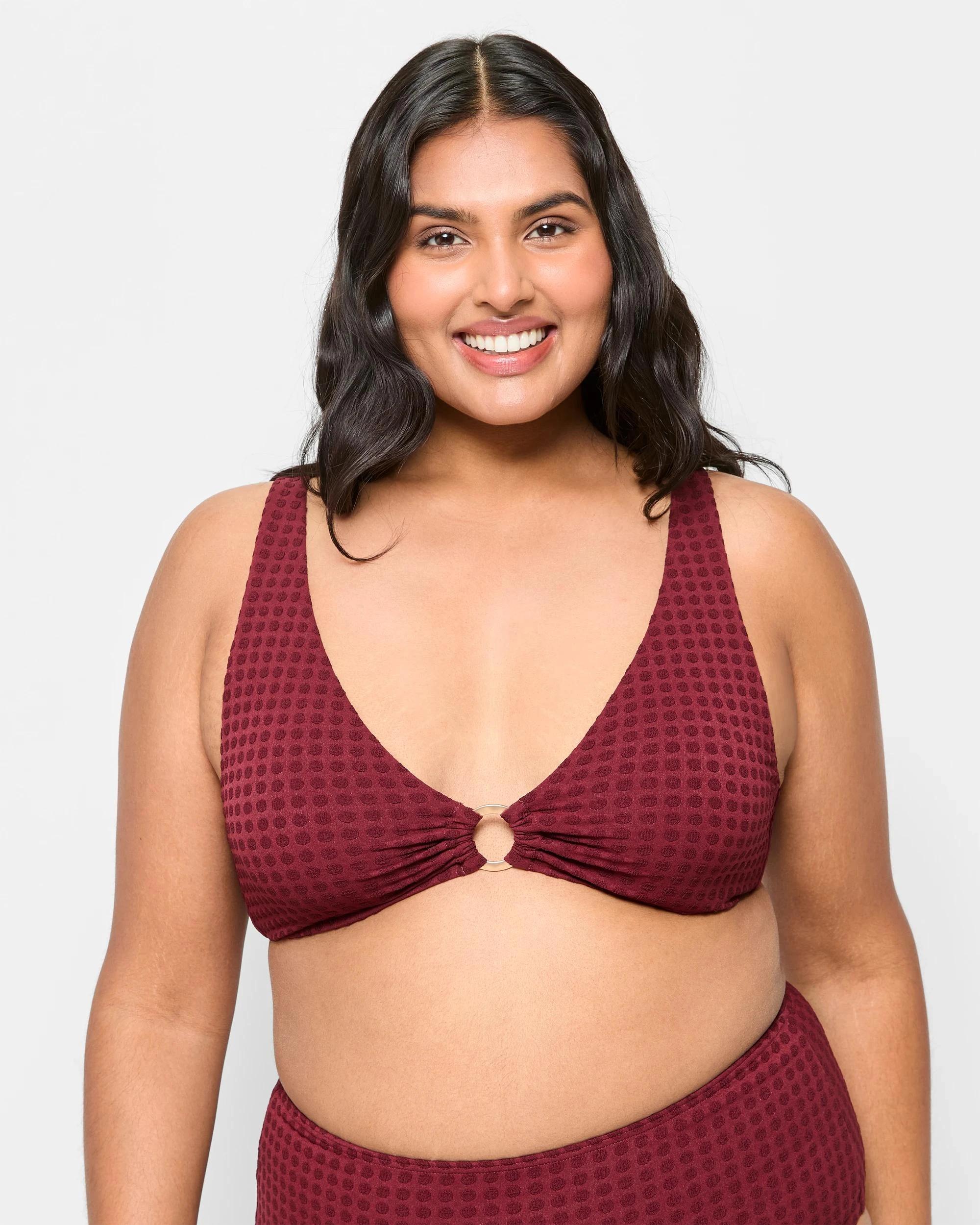 6 Target Plunge V-Neck Ring Bikini Top MERLOT, 6 of 8
