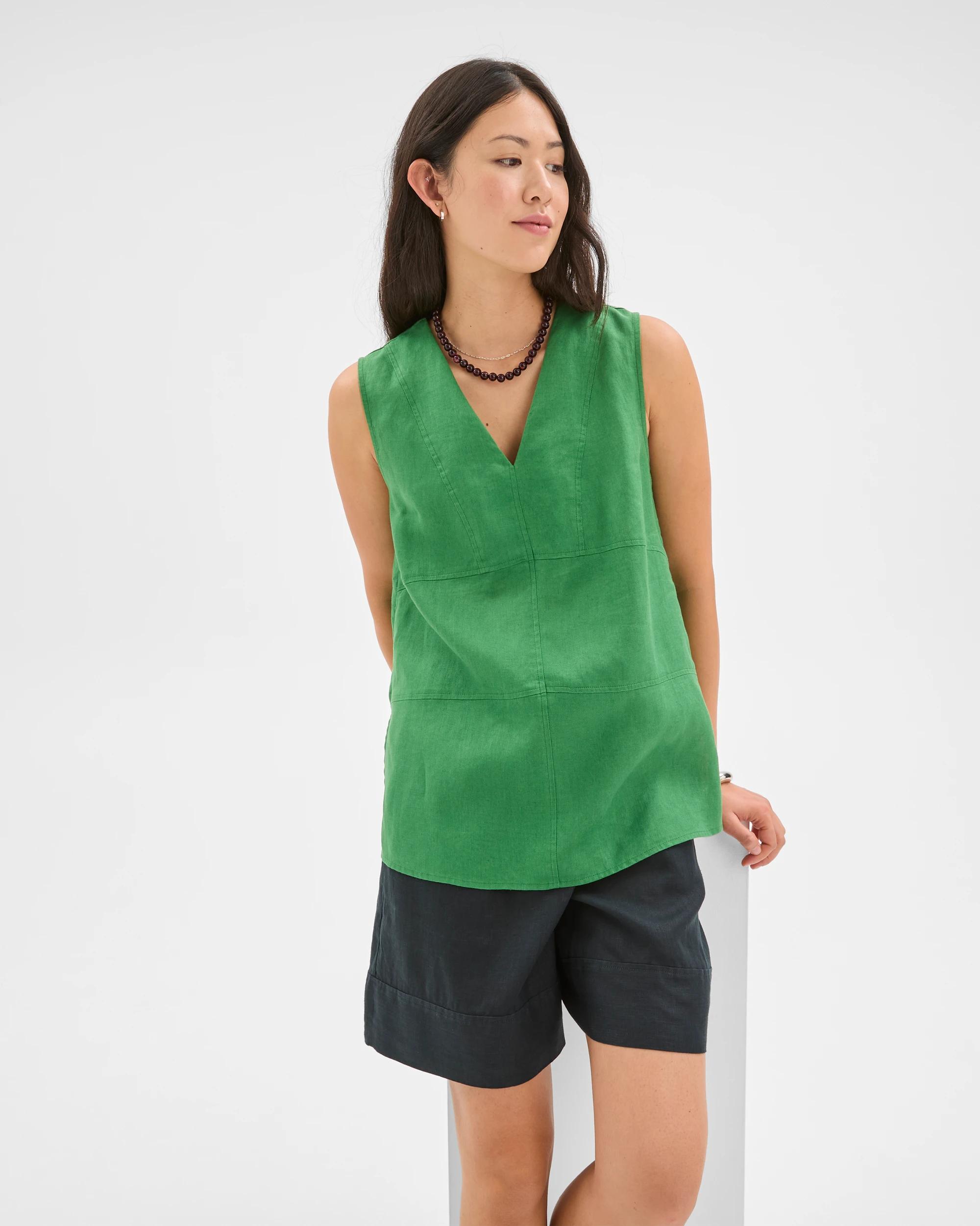 3 Target Woman European Linen Sleeveless Tunic VERDAND GREEN, 3 of 6