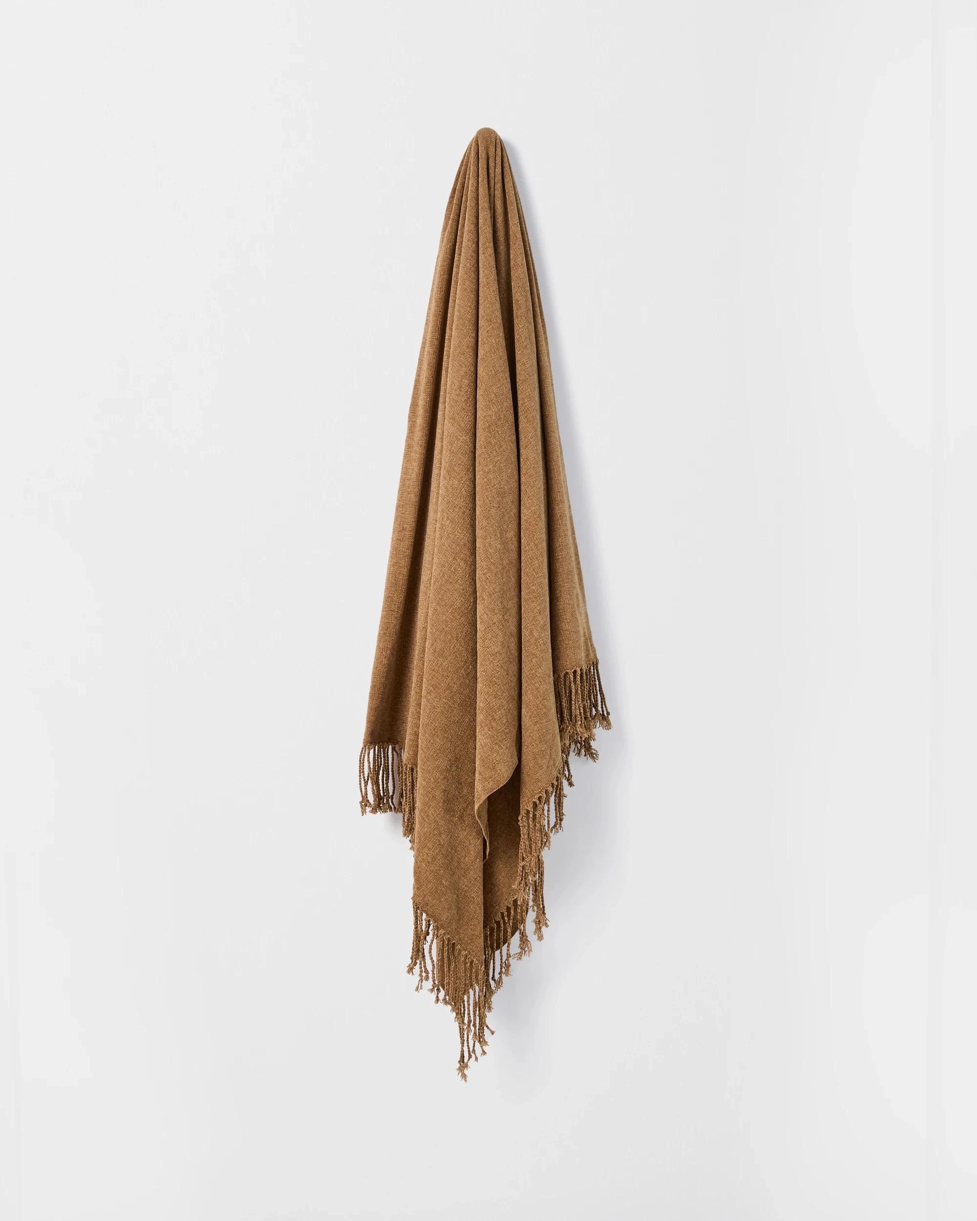 3 Target Issy Chenille Throw - Queen Bed - Yellow, 3 of 3