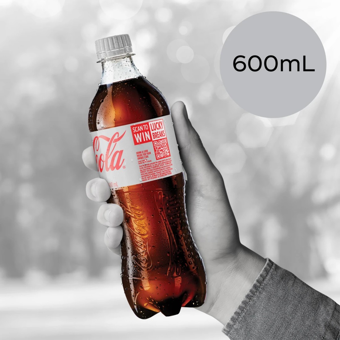 3 Diet Coca-Cola Soft Drink Bottle 600ml, 3 of 5
