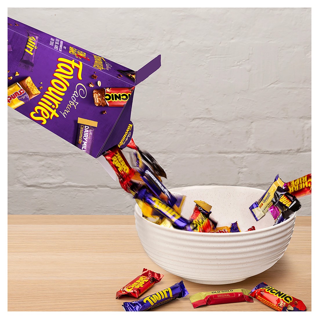 6 Cadbury Favourites 470g, 6 of 7