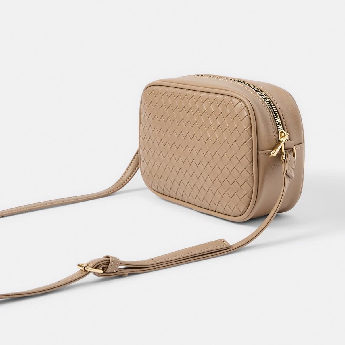 2 Woven Crossbody Bag HAZELNUT LATTE, 2 of 6