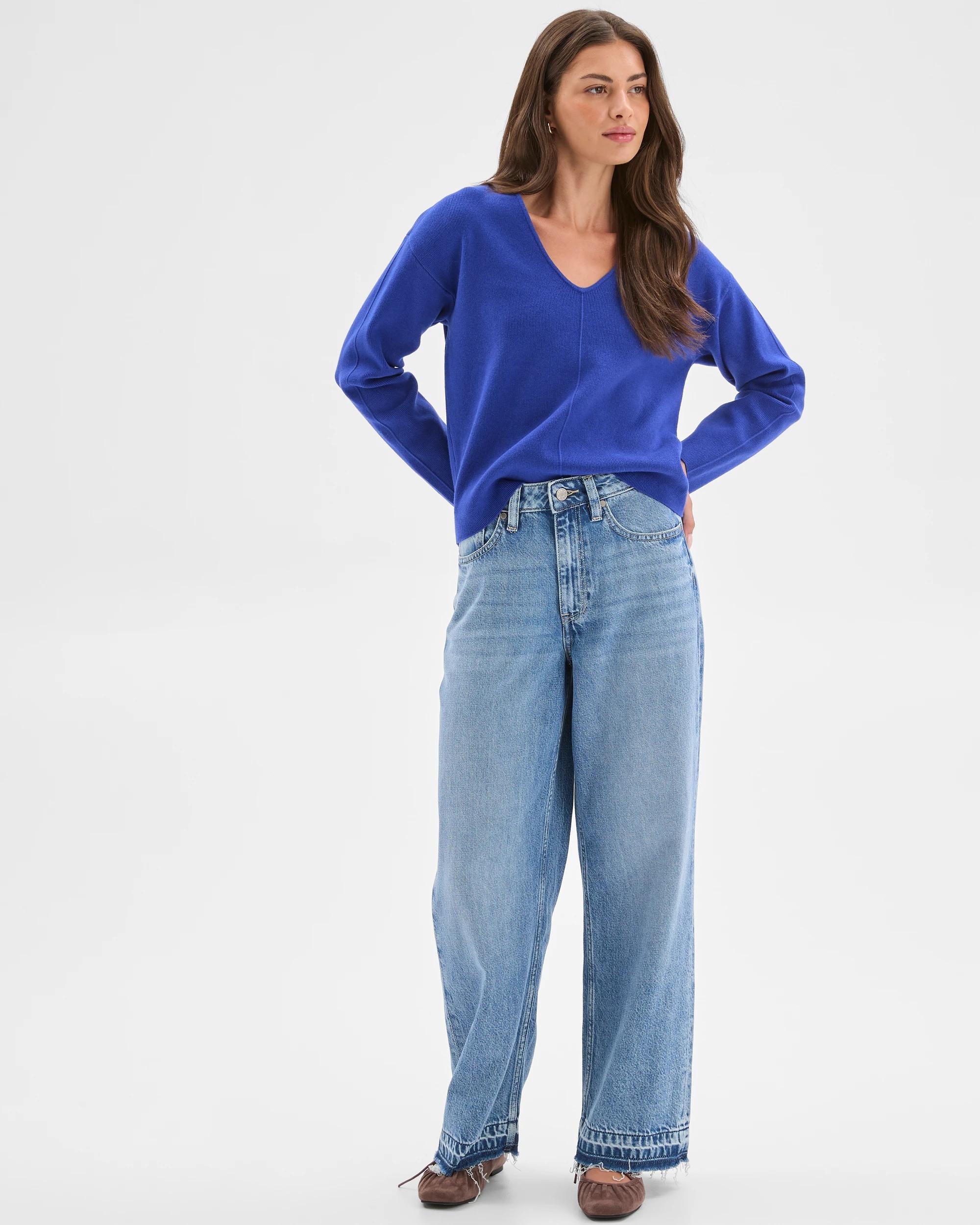 3 Target Petites Australian Cotton Blend Polished V-Neck Jumper COBALT BLUE, 3 of 7