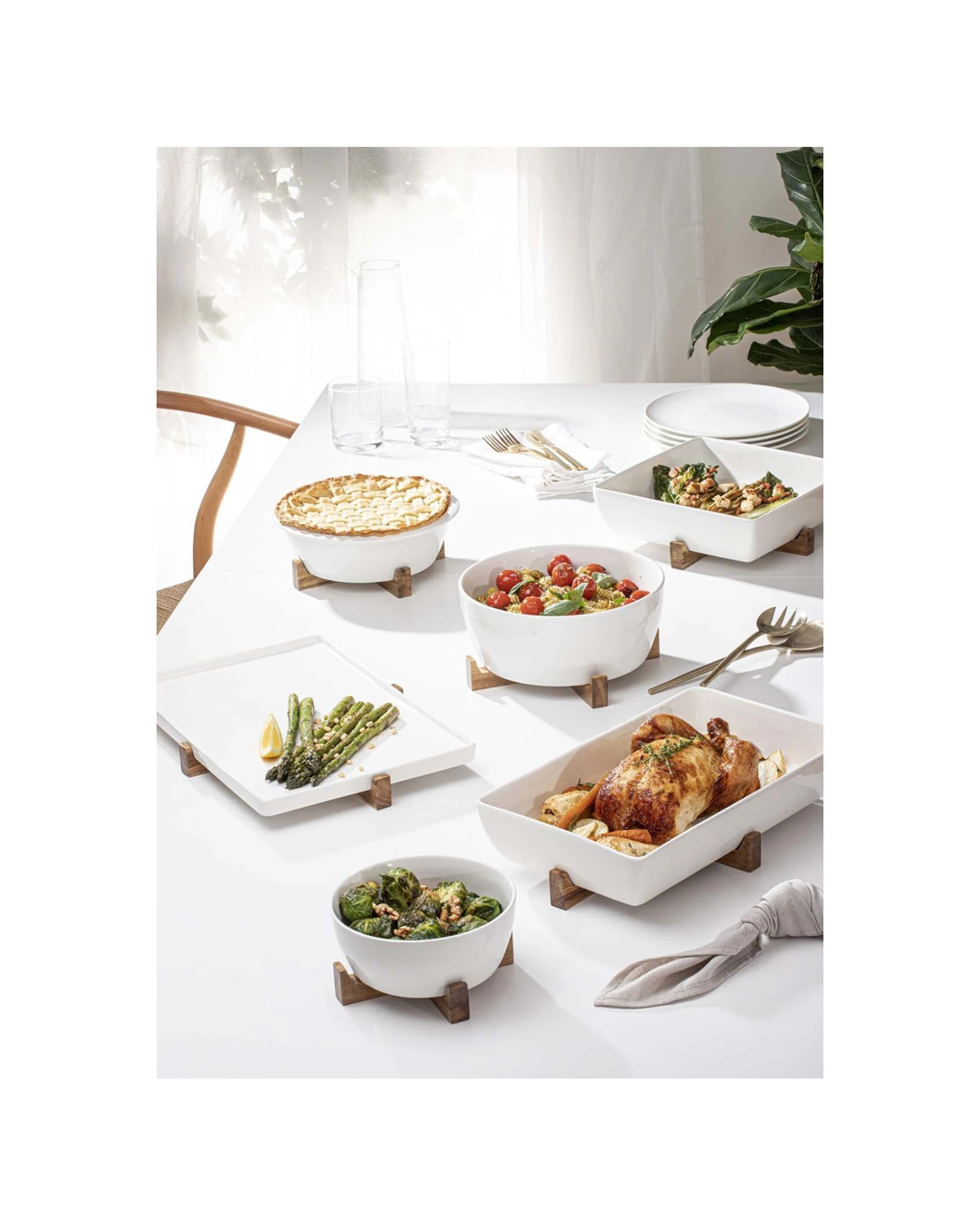 4 Ladelle Alto Oven To Table Porcelain Acacia Rectangular Dish With Trivet 40cm - White, 4 of 4