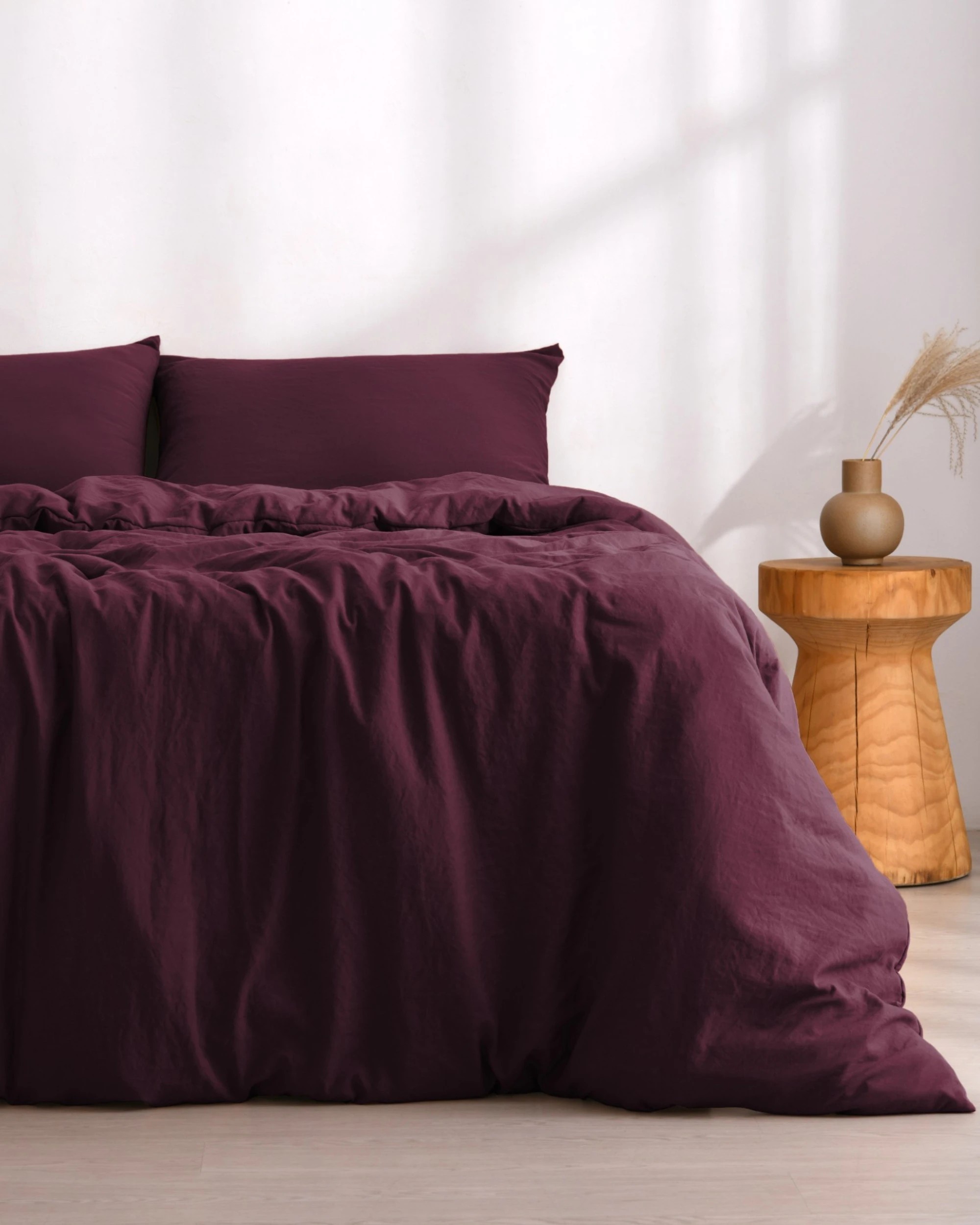 1 Dreamaker Superfine Washed Microfibre Quilt Cover Set - Queen Bed - Cherry, 1 of 9