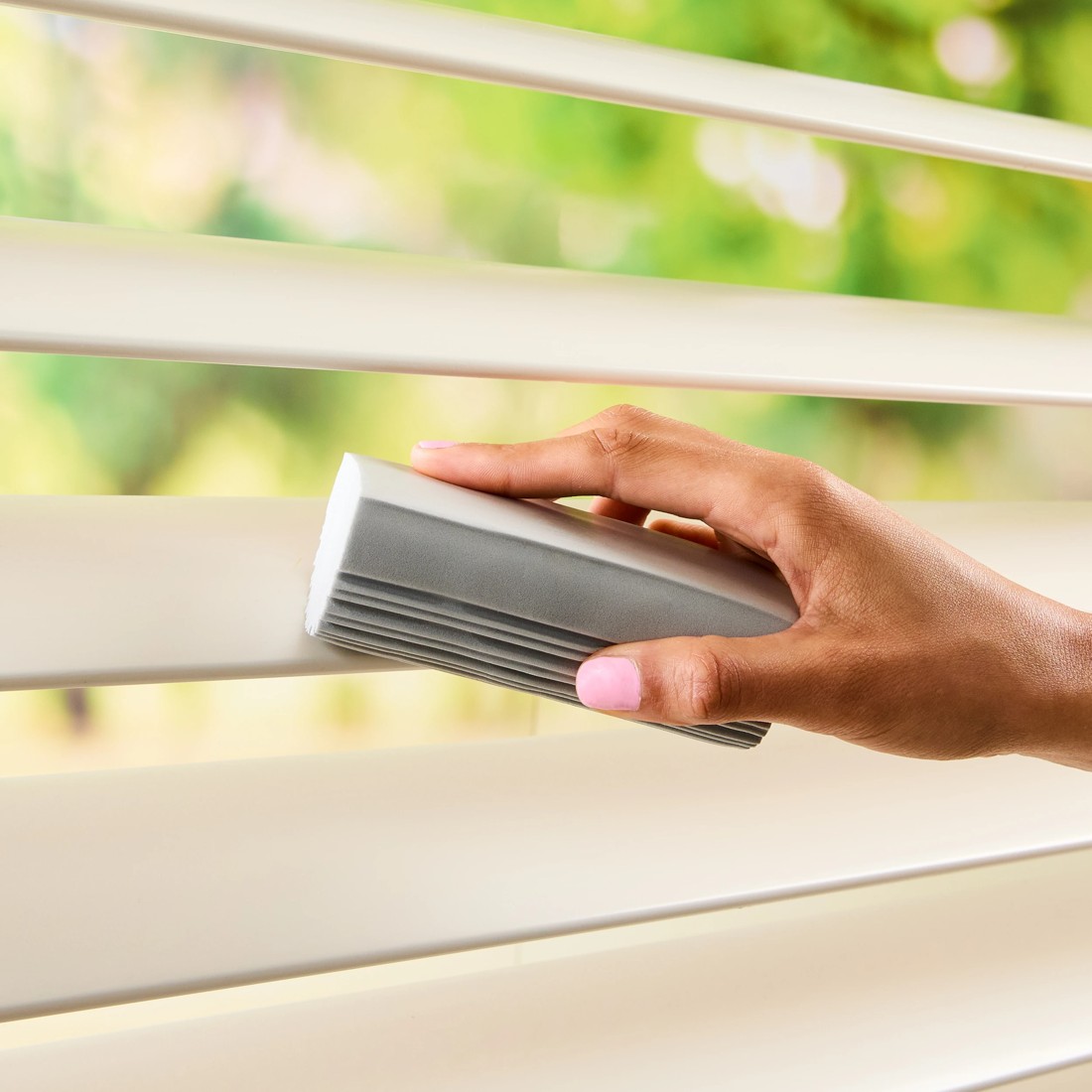 1 Set of 2 Dust Cleaning Sponges, 1 of 8