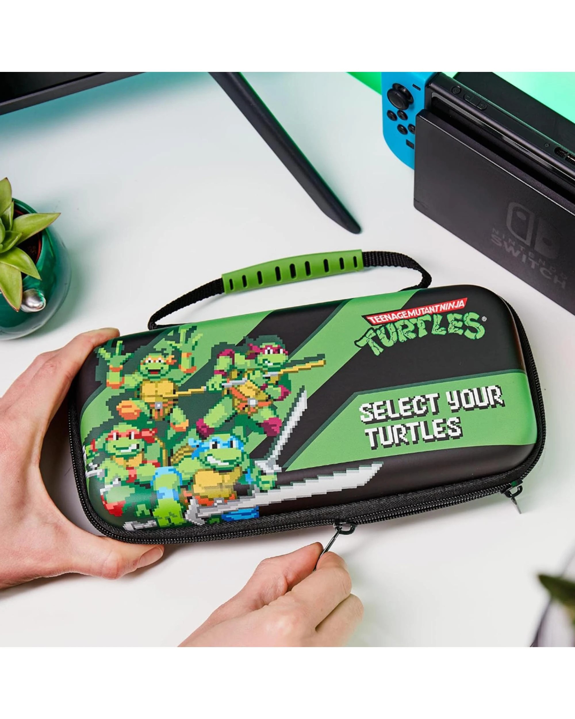 4 Numskull Teenage Mutant Ninja Turtles Carry Case for Nintendo Switch, 4 of 4