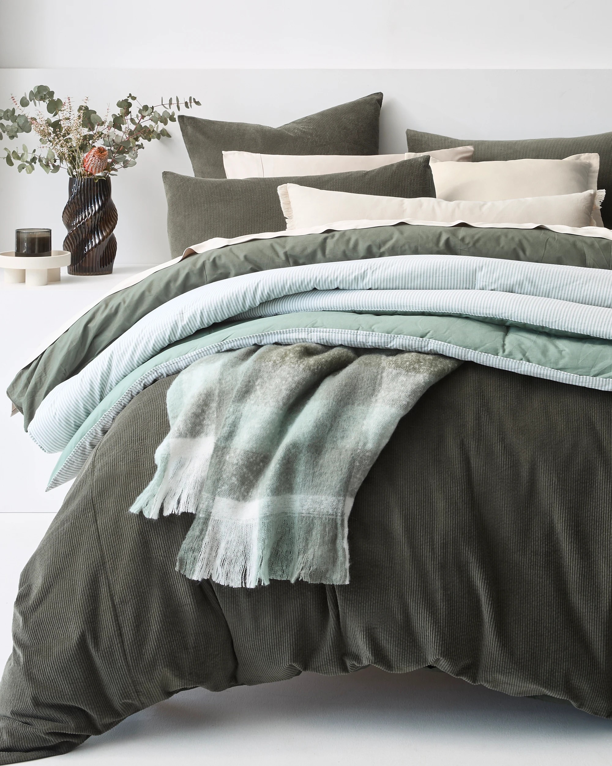 1 Target Zander Australian Cotton Corduroy Quilt Cover Set - Queen Bed - Green, 1 of 9