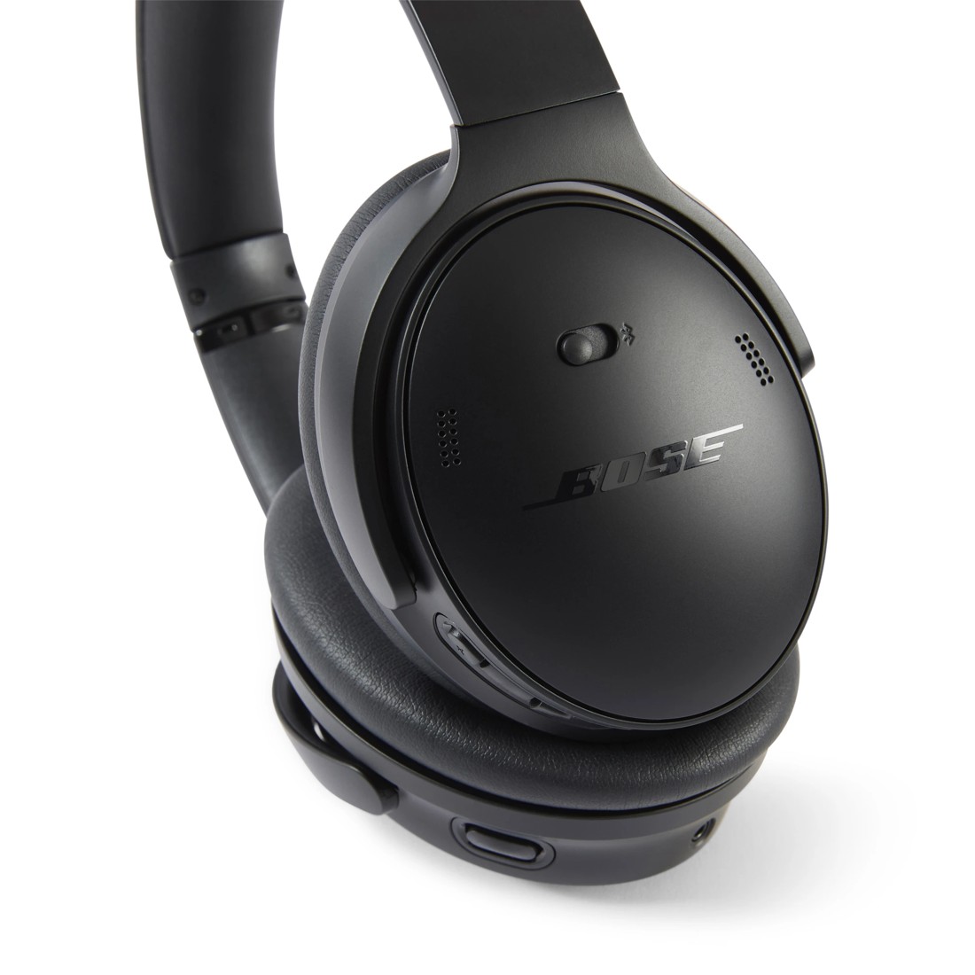 2 Bose Quiet Comfort Headphones, 2 of 6