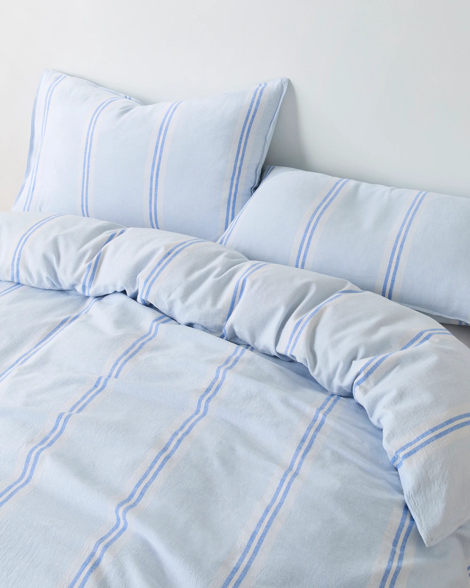 2 Target Rowie Stripe Linen/Cotton Quilt Cover Set - King Bed - Blue, 2 of 3