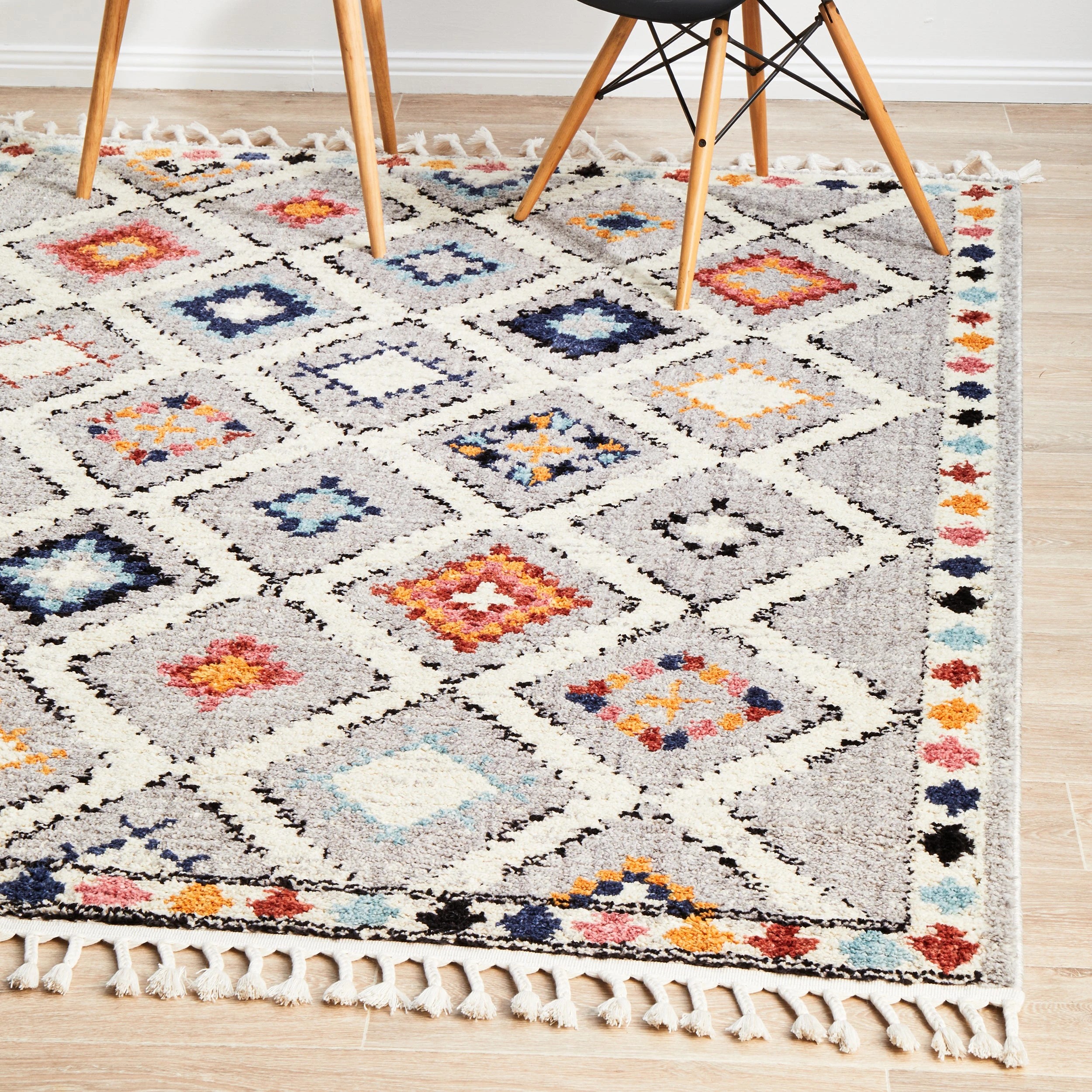 4 Common Ground Rugs Medina 555 400x300cm - Silver, 4 of 9