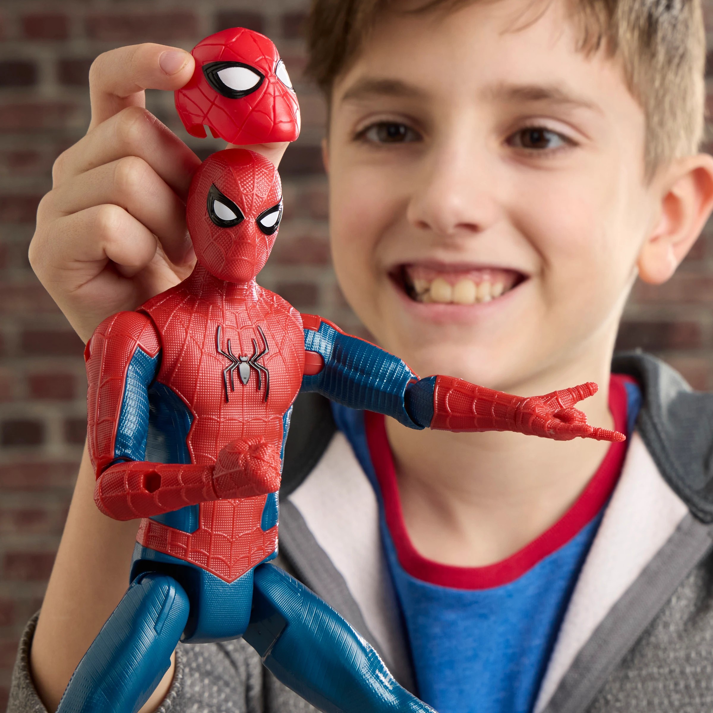 4 Marvel Spider-Man Titan Series Brand New Day Playset, 4 of 5