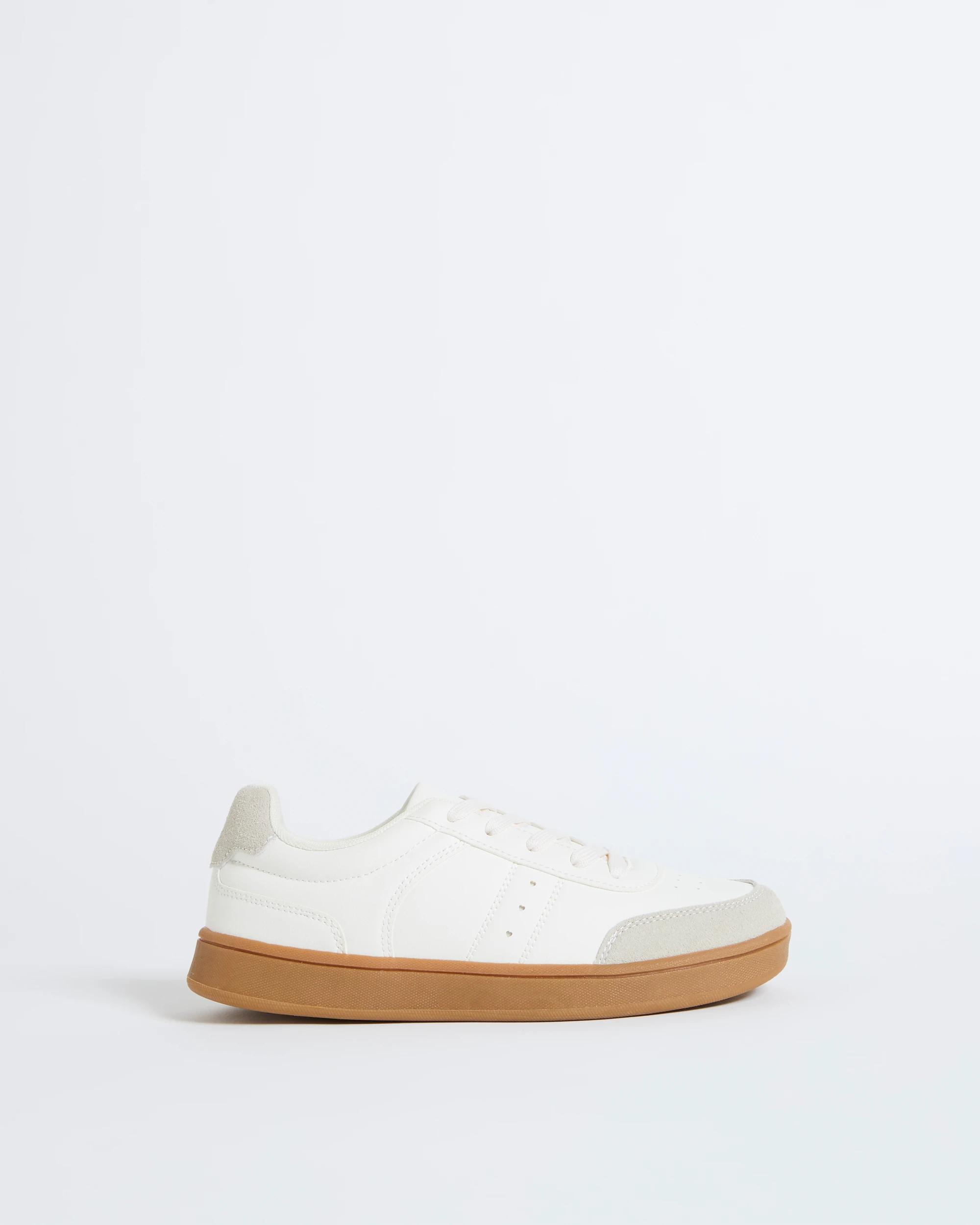 1 Target Youth Court Sneakers WHITE, 1 of 3