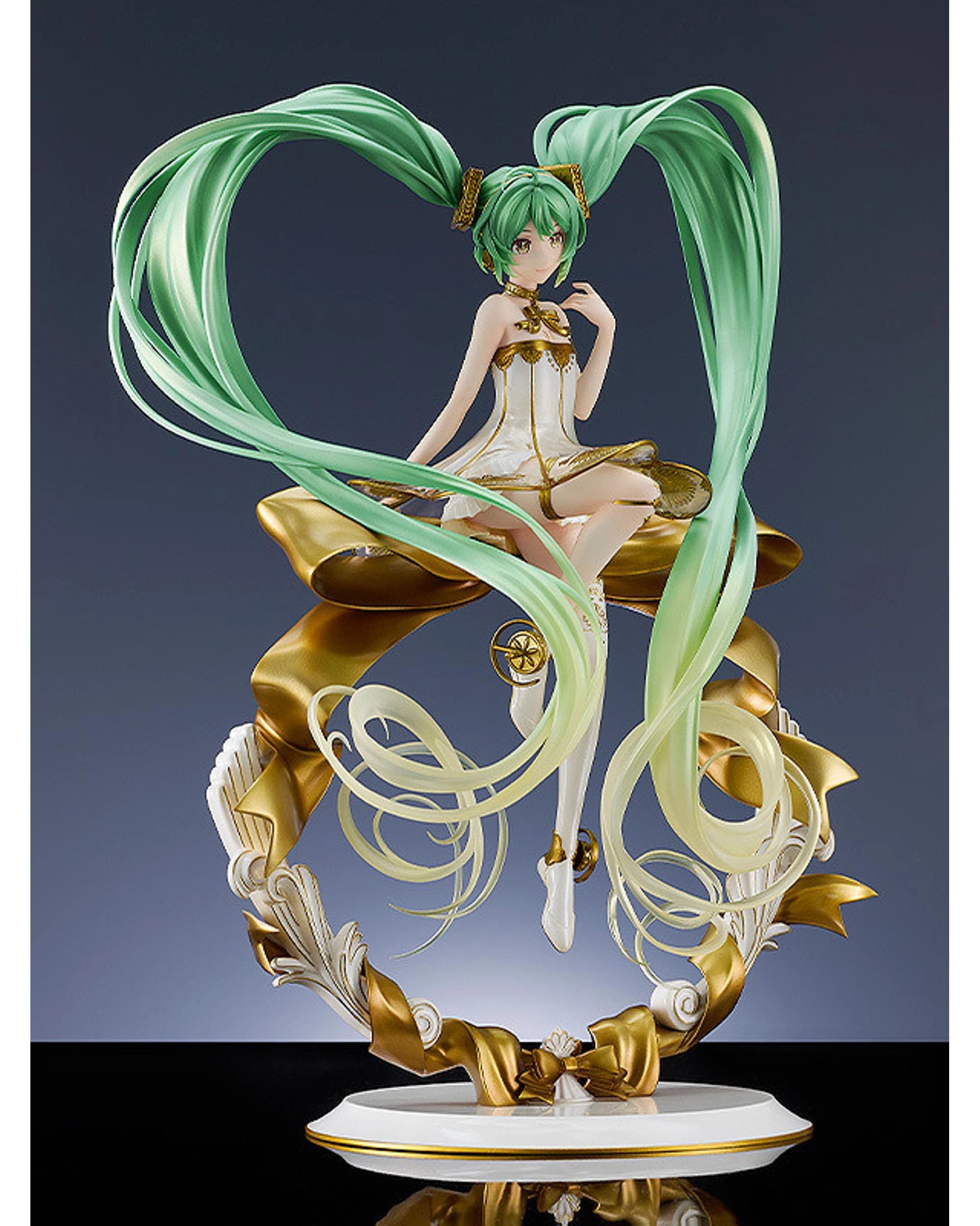 4 Character Vocal Series 01 Hatsune Miku Symphony 2022 Version Full Scale Figure, 4 of 9