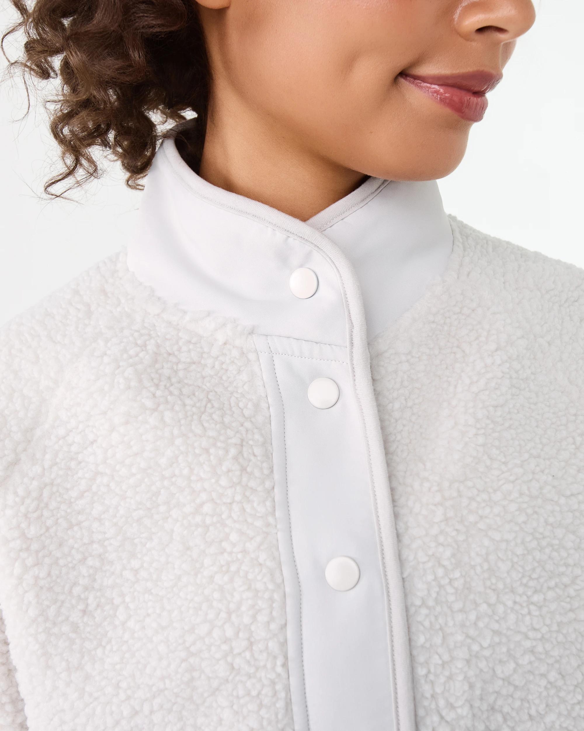 6 Active Womens Contrast Sherpa Quilted Jacket Peak Grey, 6 of 8