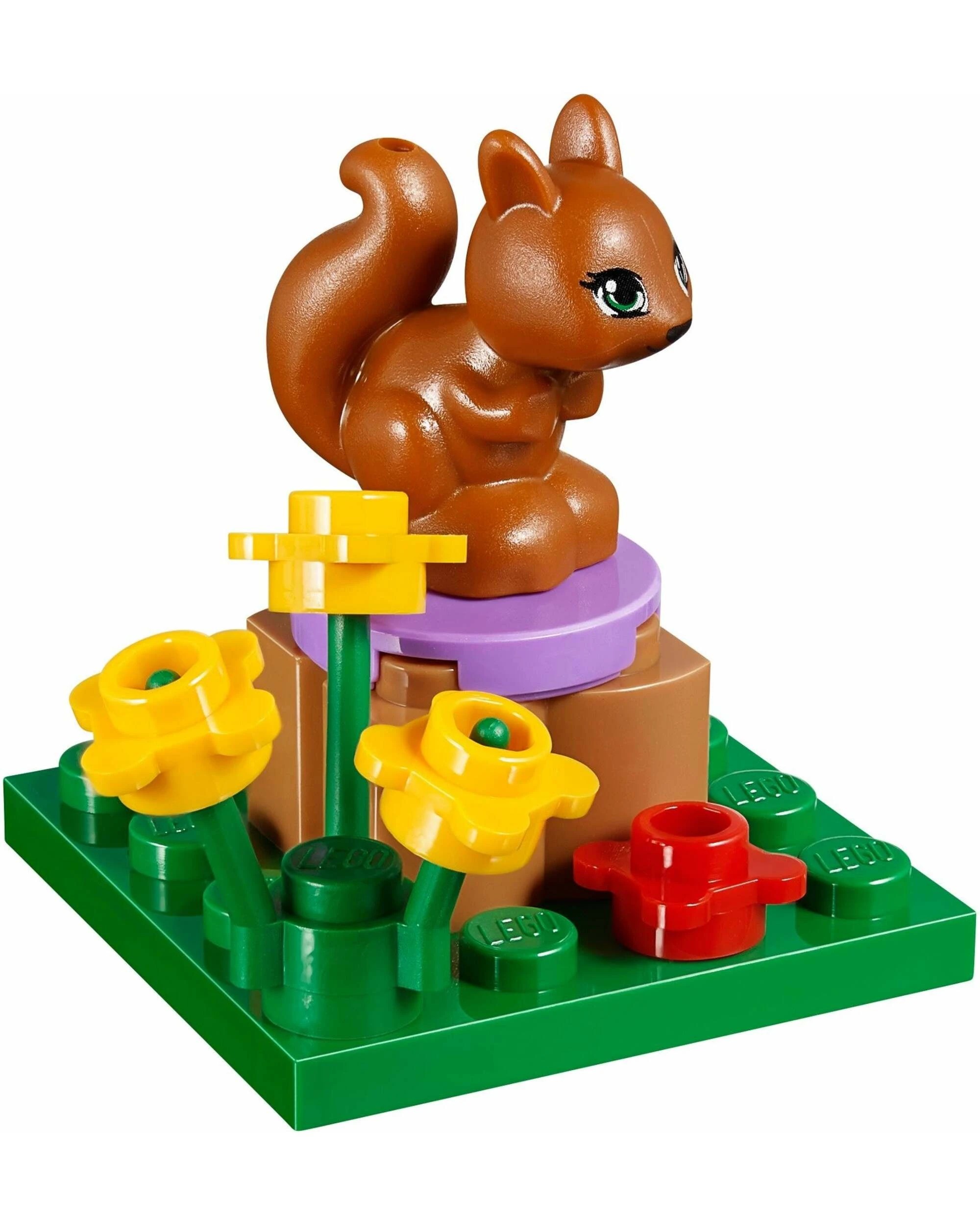 3 LEGO 41031 Andrea's Mountain Hut Camping Adventure, 3 of 5