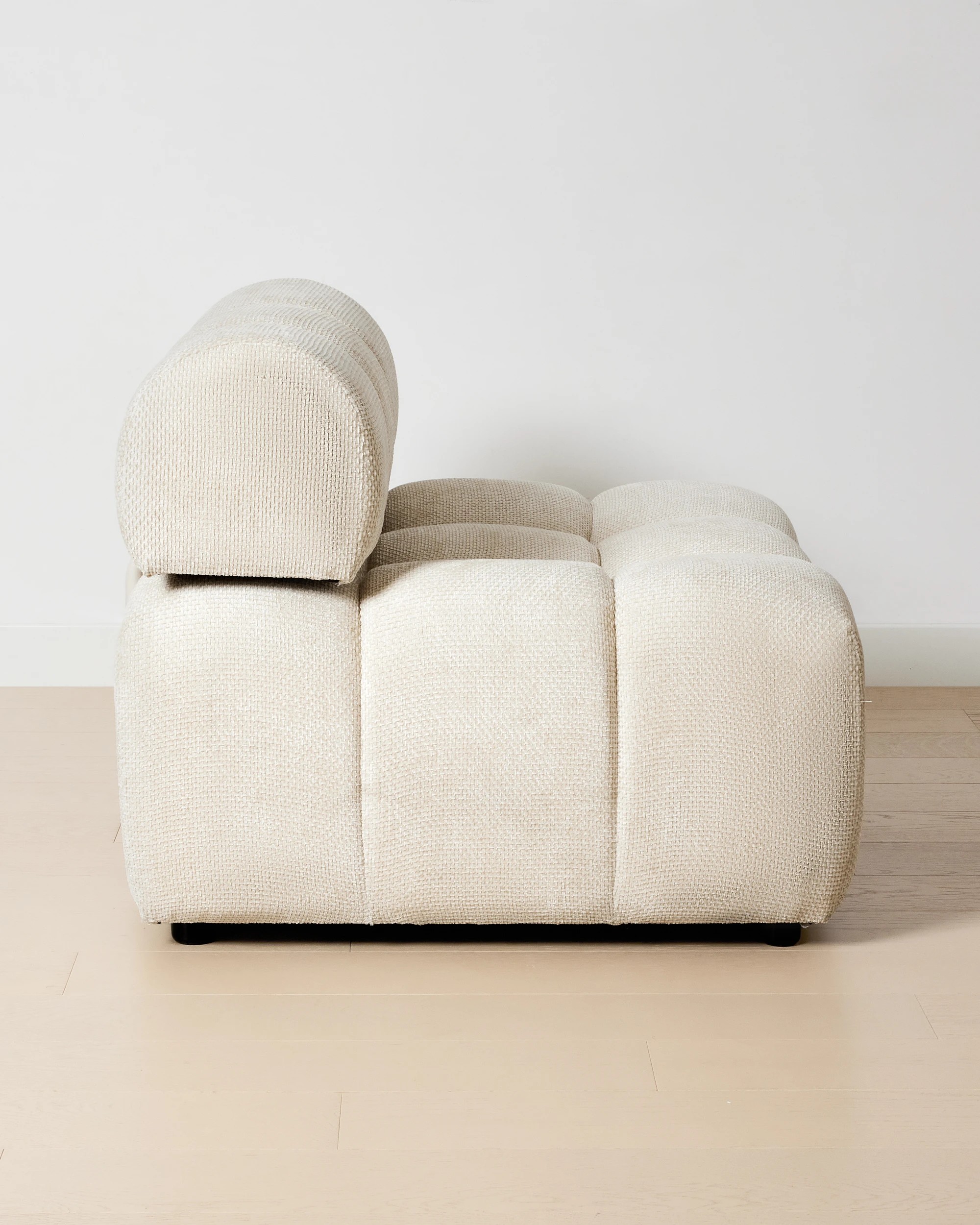 3 Mali Lounge Chair, 3 of 7