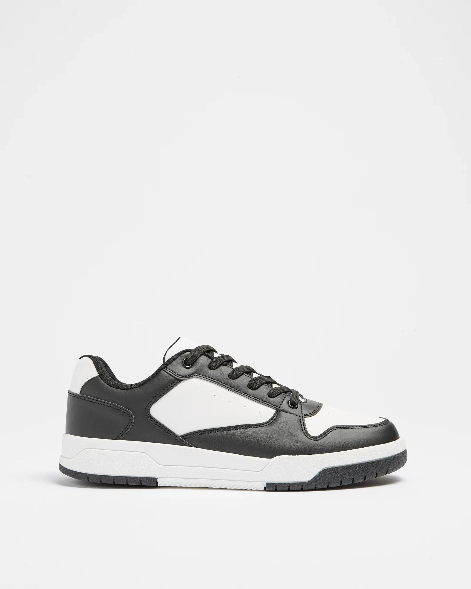 1 Target Man Mens Fashion Sneaker - Caleb WHITE / BLACK, 1 of 3