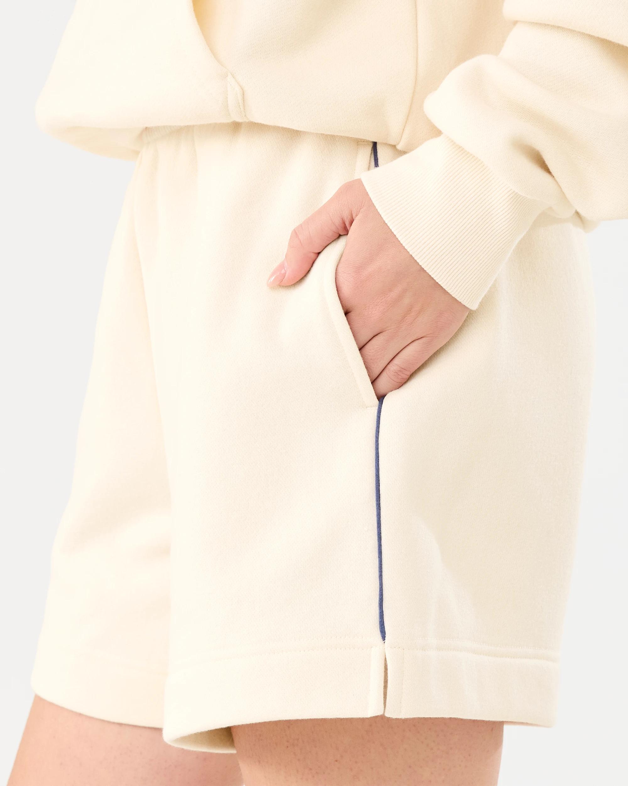 4 Active Womens A-Line Fleece Shorts Prl Ivory, 4 of 7