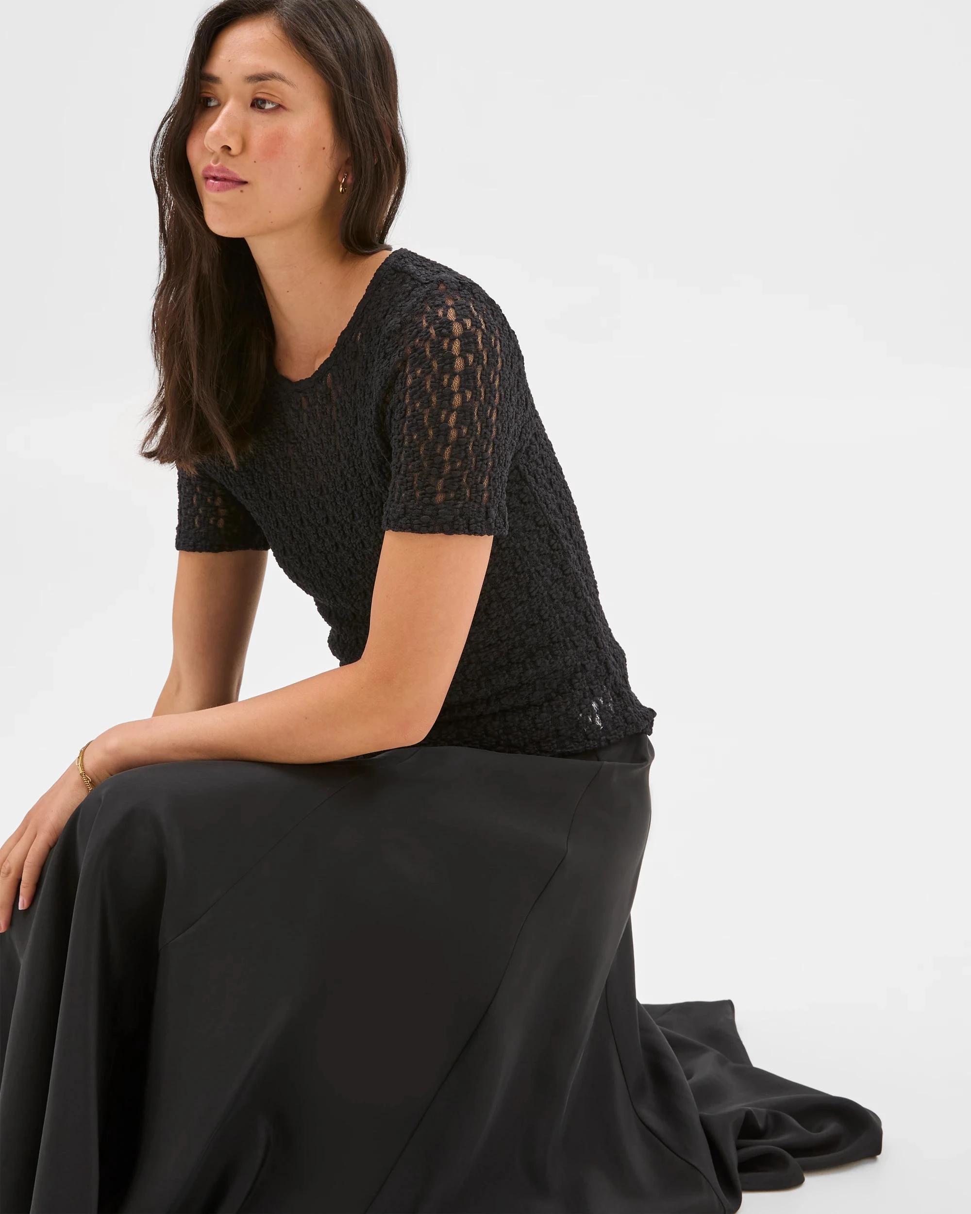 1 Crinkle Lace Top - Preview BLACK, 1 of 6