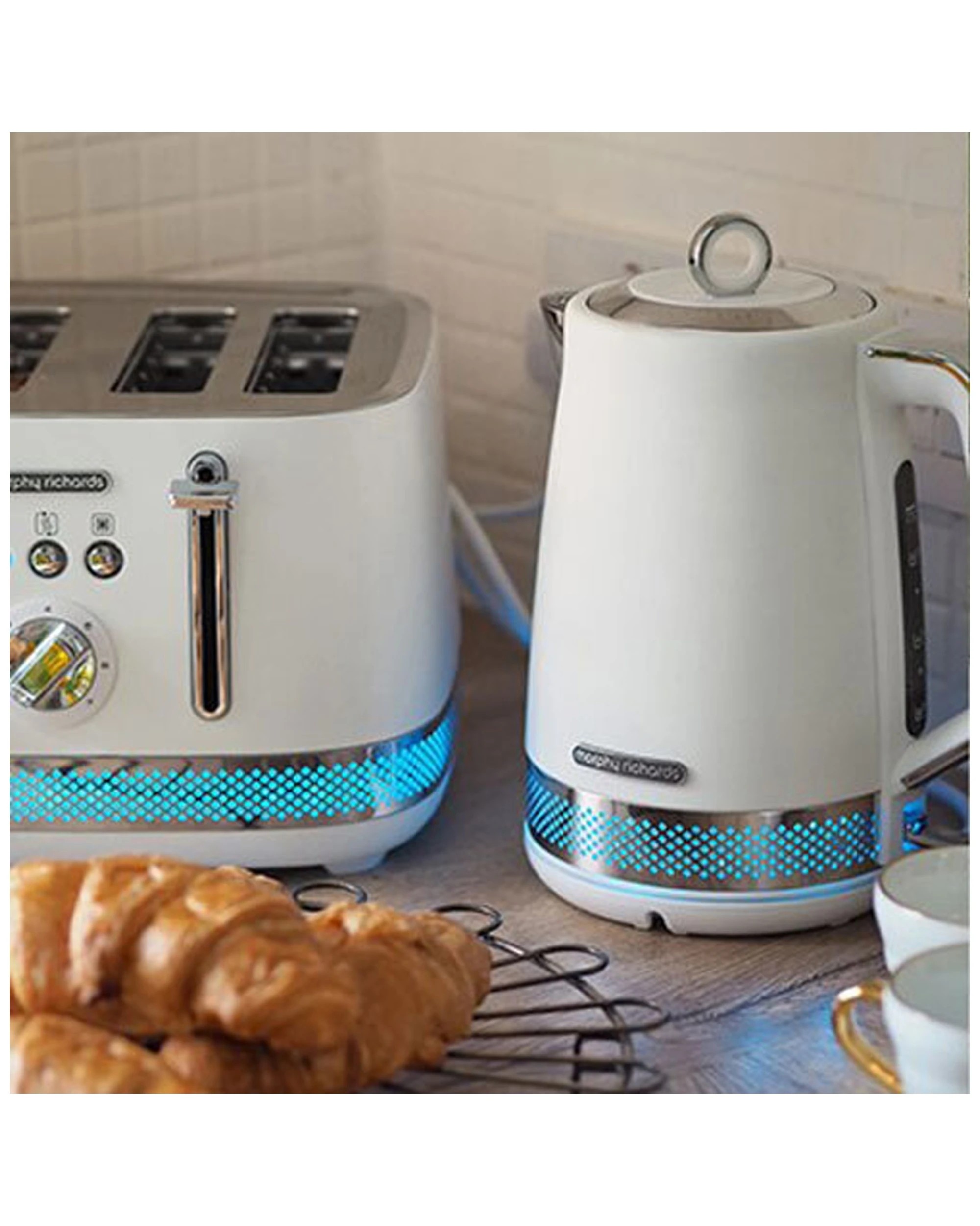 9 Morphy Richards Illumination 1.7 L Electric Kettle 2200w Water Boiling Jug - White, 9 of 10