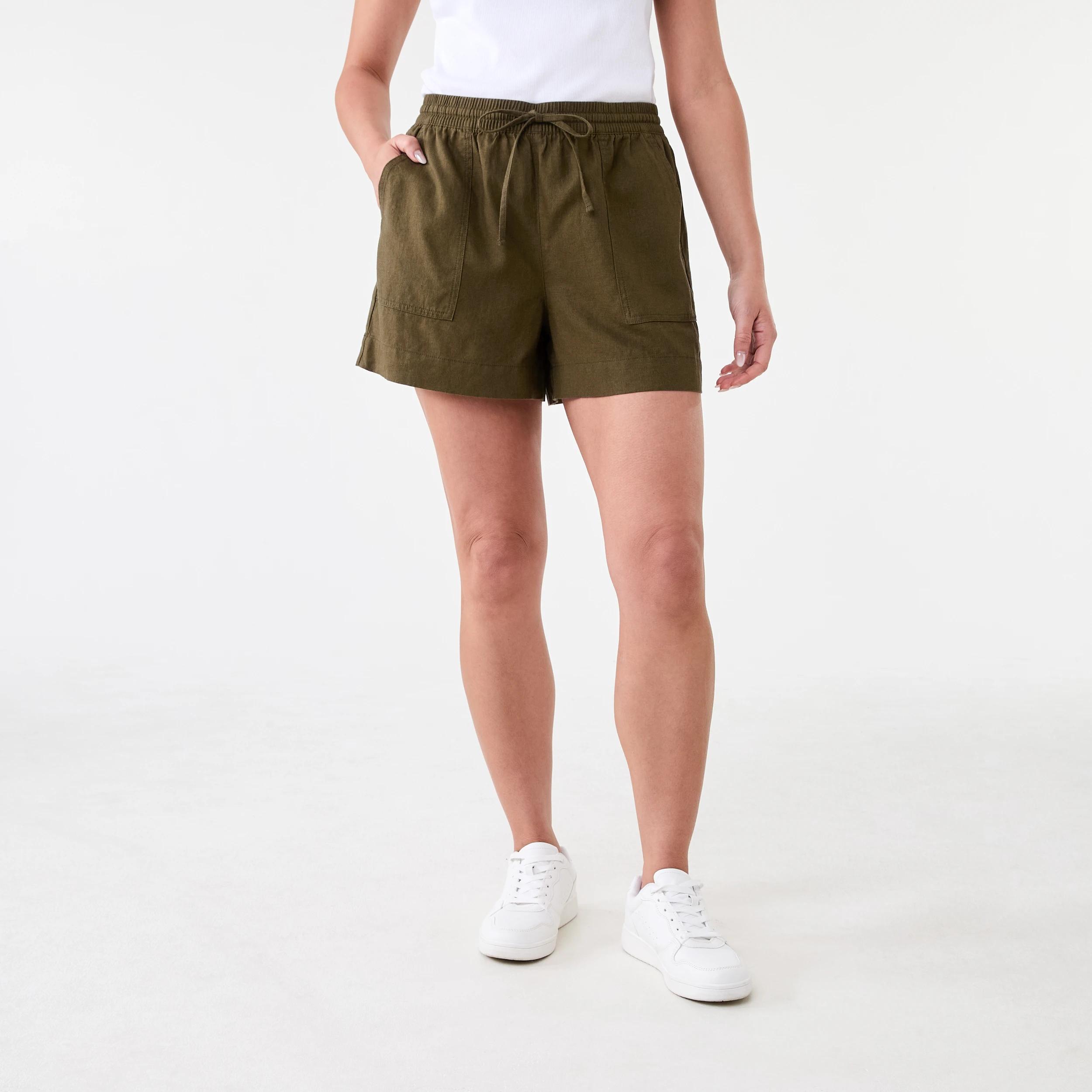 6 Linen Blend Patch Pocket Shorts Deep Olive, 6 of 6