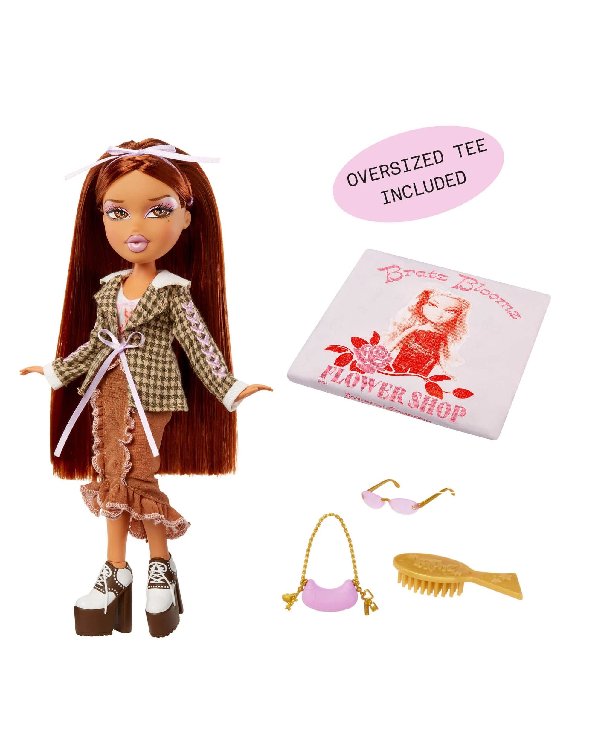 2 Bratz Stylin' Yasmin Fashion Doll with Oversized Tee, 2 of 8