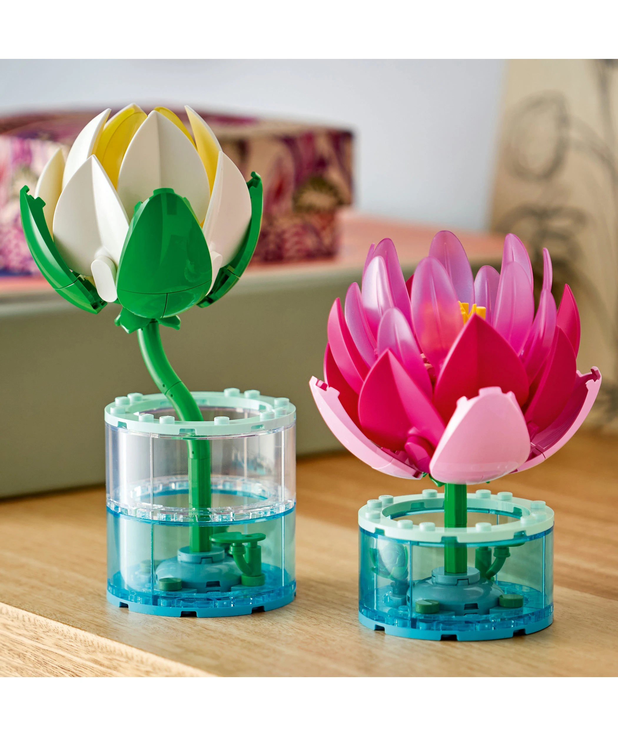 9 LEGO Botanicals Water Lilies 11511, 9 of 10