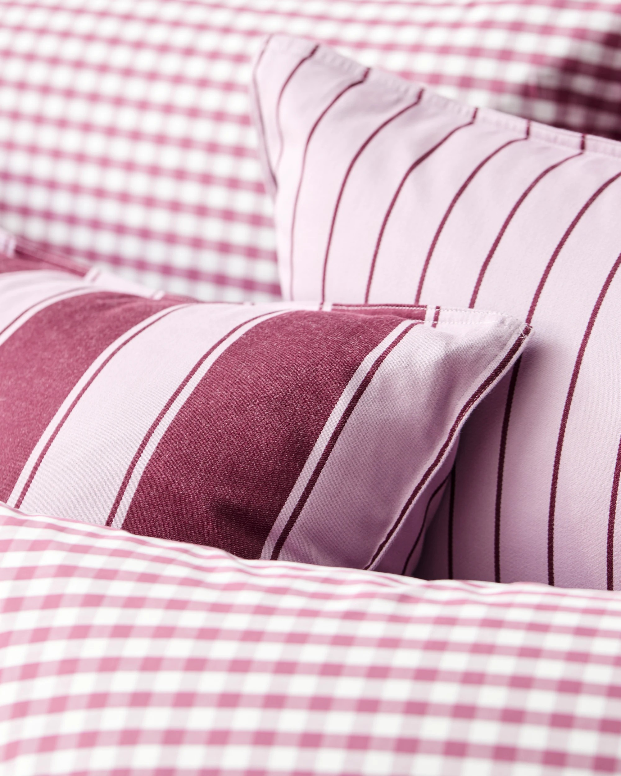 6 Target Rayne Stripe Quilt Cover Set - Queen Bed - Red, 6 of 9