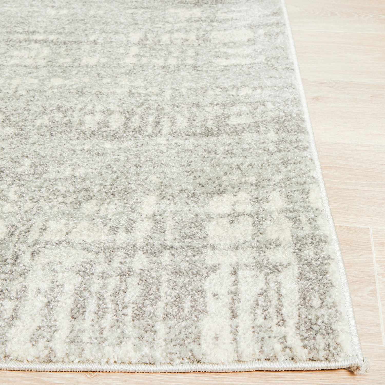7 Common Ground Rugs Phantom 354 290x200cm - Large Power Loomed Pet Friendly Floor Rug - Silver, 7 of 9